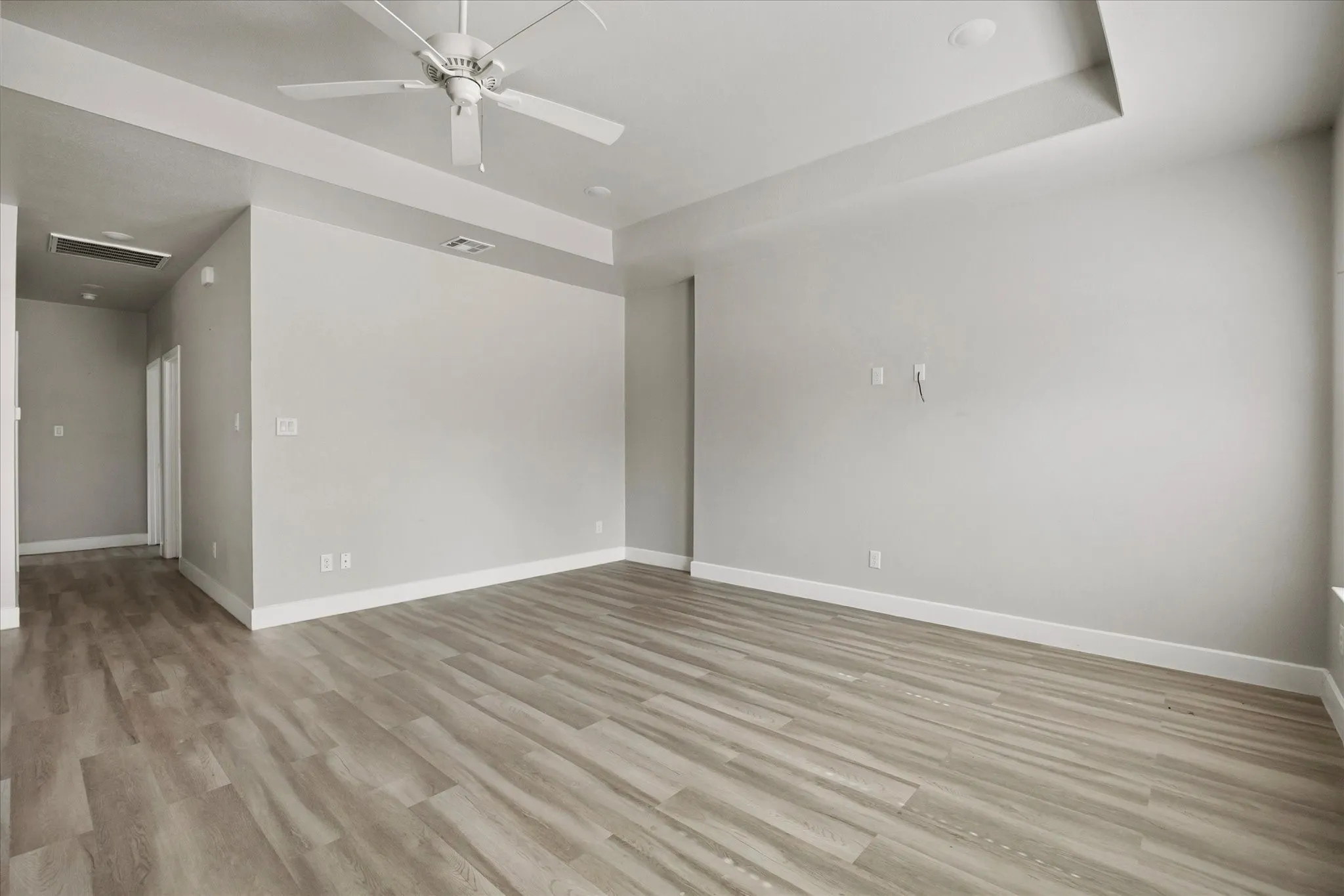 Single Family Residence For Sale in Hunt County , 3802 College Street, Greenville, Texas 75401, 3 Bedrooms, 2 Bathrooms, 1 Garage spaces, 1,420 Sqft, built in 2021, Price $249,000, mls#21332396, Real Estate Agent in Greenville, Homes For Sale in Hunt county, Homes For Sale in Greenville, Realtor in Greenville Texas, Real Estate Brokerage Independent Realty Texas, Luminita Cordes Realtor