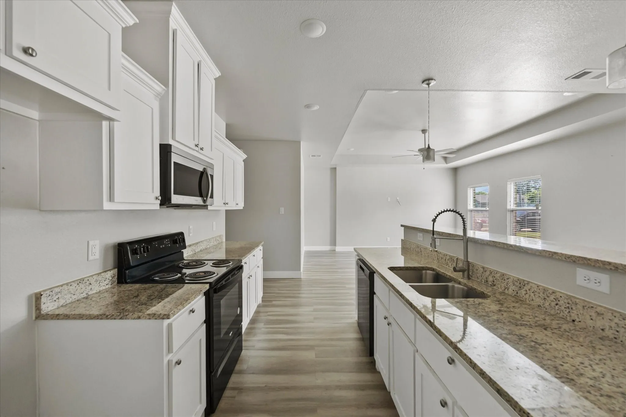 Single Family Residence For Sale in Hunt County , 3802 College Street, Greenville, Texas 75401, 3 Bedrooms, 2 Bathrooms, 1 Garage spaces, 1,420 Sqft, built in 2021, Price $249,000, mls#21332396, Real Estate Agent in Greenville, Homes For Sale in Hunt county, Homes For Sale in Greenville, Realtor in Greenville Texas, Real Estate Brokerage Independent Realty Texas, Luminita Cordes Realtor