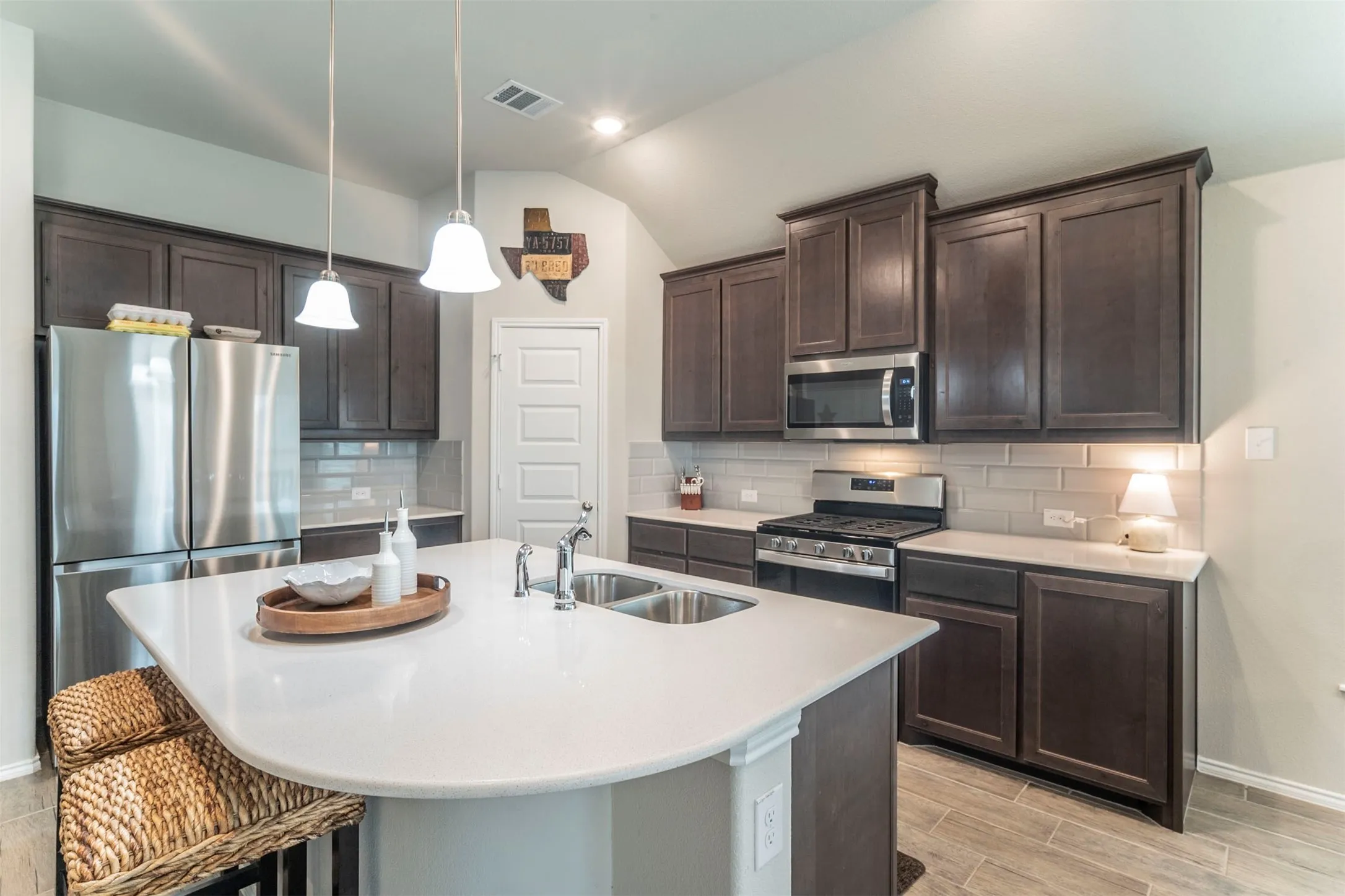 huge island, lots of cabinet space