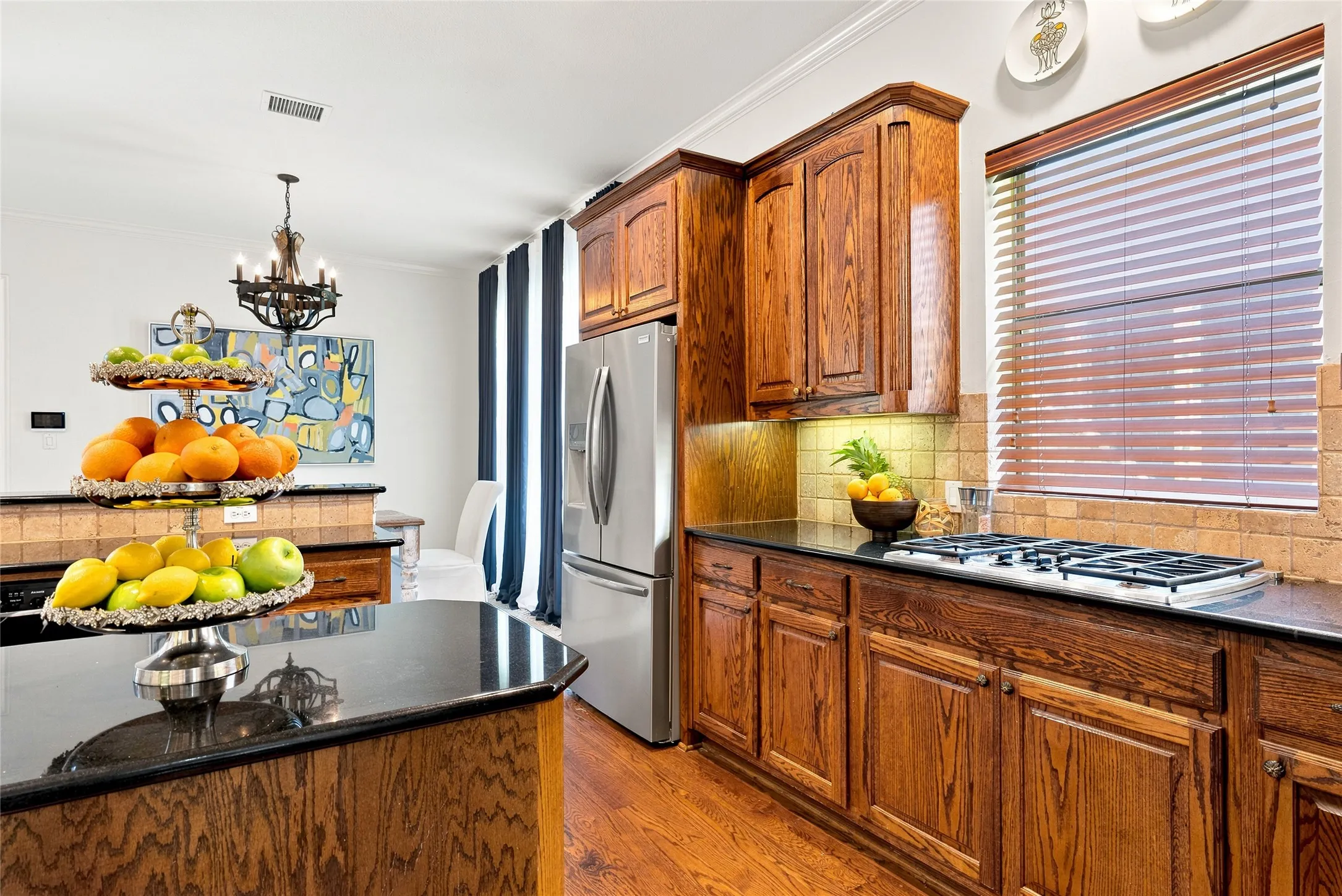 Single Family Residence For Sale in Denton County , 4802 Carnegie Drive, Frisco, Texas 75034, 5 Bedrooms, 4 Bathrooms, 2 Garage spaces, 3,984 Sqft, built in 2002, Price $840,000, mls#21326117, Real Estate Agent in Frisco, Homes For Sale in Denton county, Homes For Sale in Frisco, Realtor in Frisco Texas, Real Estate Brokerage Independent Realty Texas, Luminita Cordes Realtor