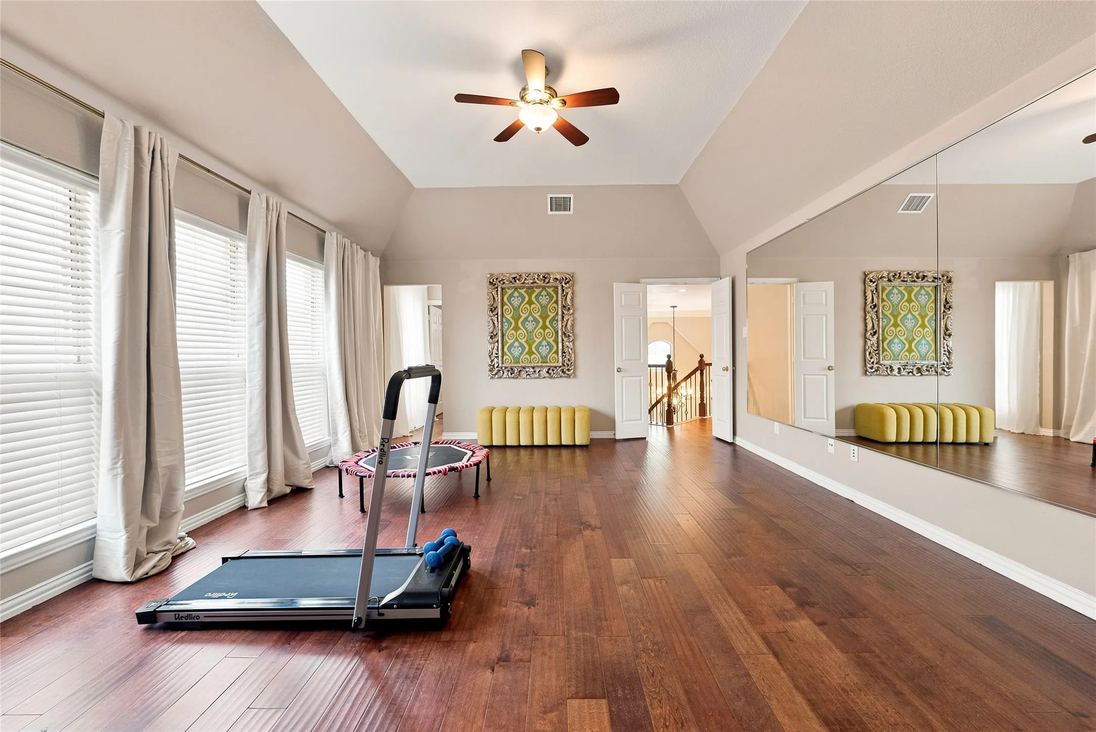 Single Family Residence For Sale in Denton County , 4802 Carnegie Drive, Frisco, Texas 75034, 5 Bedrooms, 4 Bathrooms, 2 Garage spaces, 3,984 Sqft, built in 2002, Price $840,000, mls#21326117, Real Estate Agent in Frisco, Homes For Sale in Denton county, Homes For Sale in Frisco, Realtor in Frisco Texas, Real Estate Brokerage Independent Realty Texas, Luminita Cordes Realtor