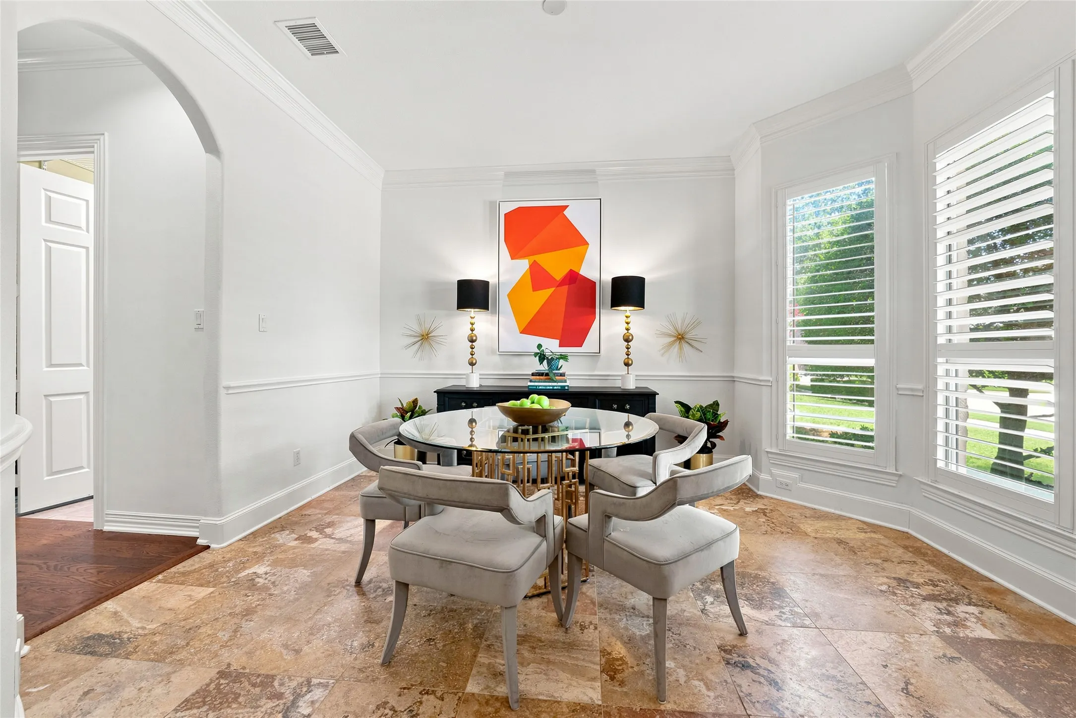 Single Family Residence For Sale in Denton County , 4802 Carnegie Drive, Frisco, Texas 75034, 5 Bedrooms, 4 Bathrooms, 2 Garage spaces, 3,984 Sqft, built in 2002, Price $840,000, mls#21326117, Real Estate Agent in Frisco, Homes For Sale in Denton county, Homes For Sale in Frisco, Realtor in Frisco Texas, Real Estate Brokerage Independent Realty Texas, Luminita Cordes Realtor