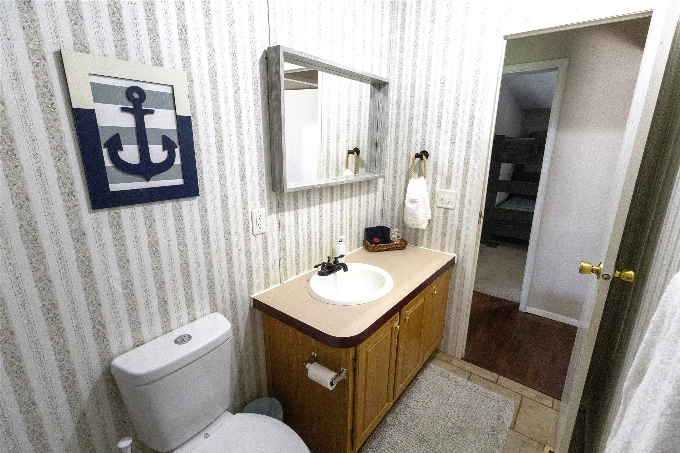 Manufactured Home For Sale in Palo Pinto County , 1047 Airport Road, Graford, Texas 76449, 3 Bedroom, 2 Bathroom, 2 Garage spaces, 2,016 Sqft, built in 2000, mls#21338578, Real Estate Agent in Graford, Homes For Sale in Palo Pinto county, Homes For Sale in Graford, Realtor in Graford Texas, Real Estate Brokerage Independent Realty Texas, Luminita Cordes Realtor