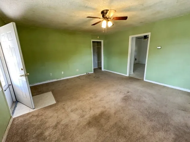 Single Family Residence For Sale in Jones County , 804 Columbia Street, Stamford, Texas 79553, 2 Bedroom, 1 Bathroom, 1 Garage spaces, 1,272 Sqft, built in 1942, mls#21341438, Real Estate Agent in Stamford, Homes For Sale in Jones county, Homes For Sale in Stamford, Realtor in Stamford Texas, Real Estate Brokerage Independent Realty Texas, Luminita Cordes Realtor