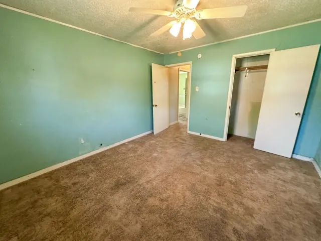 Single Family Residence For Sale in Jones County , 804 Columbia Street, Stamford, Texas 79553, 2 Bedroom, 1 Bathroom, 1 Garage spaces, 1,272 Sqft, built in 1942, mls#21341438, Real Estate Agent in Stamford, Homes For Sale in Jones county, Homes For Sale in Stamford, Realtor in Stamford Texas, Real Estate Brokerage Independent Realty Texas, Luminita Cordes Realtor