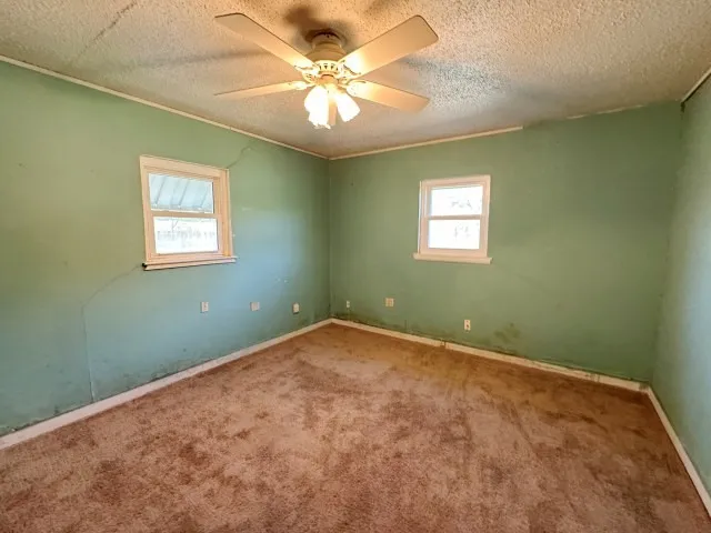 Single Family Residence For Sale in Jones County , 804 Columbia Street, Stamford, Texas 79553, 2 Bedroom, 1 Bathroom, 1 Garage spaces, 1,272 Sqft, built in 1942, mls#21341438, Real Estate Agent in Stamford, Homes For Sale in Jones county, Homes For Sale in Stamford, Realtor in Stamford Texas, Real Estate Brokerage Independent Realty Texas, Luminita Cordes Realtor