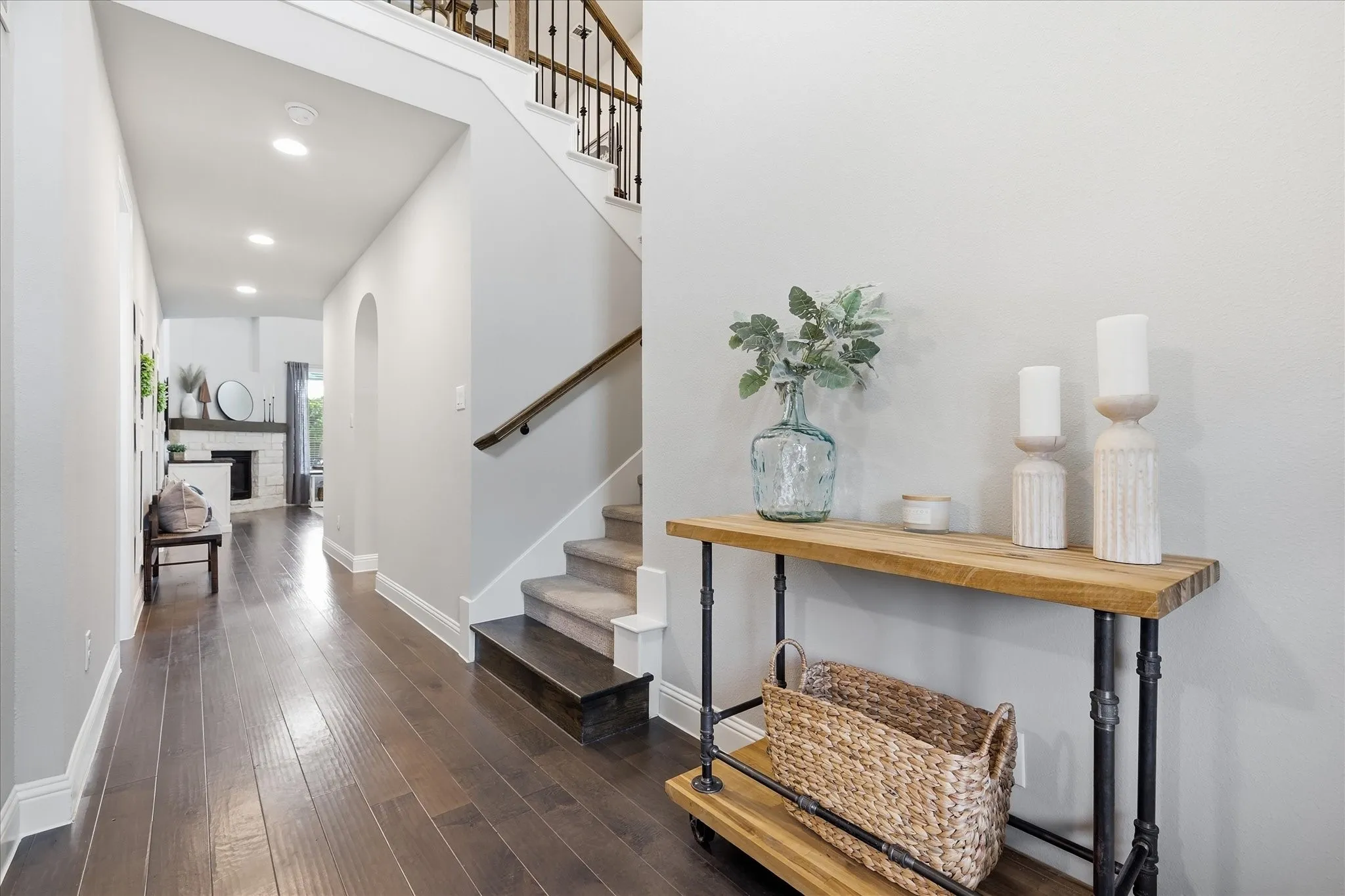 Single Family Residence For Sale in Denton County , 6213 Whiskerbrush Road, Flower Mound, Texas 76226, 4 Bedrooms, 4 Bathrooms, 2 Garage spaces, 2,716 Sqft, built in 2017, Price $615,000, mls#21338998, Real Estate Agent in Flower Mound, Homes For Sale in Denton county, Homes For Sale in Flower Mound, Realtor in Flower Mound Texas, Real Estate Brokerage Independent Realty Texas, Luminita Cordes Realtor