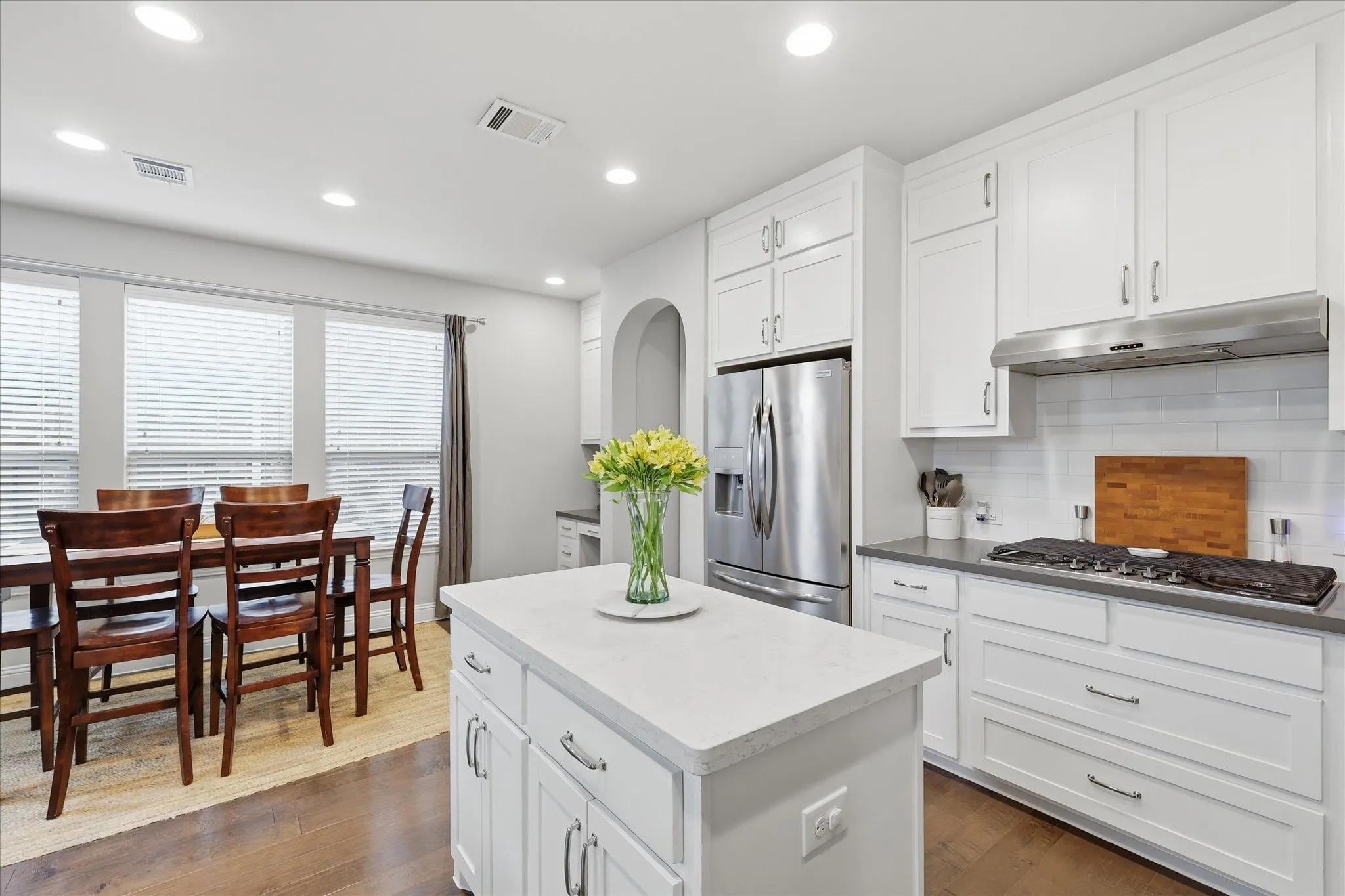 Single Family Residence For Sale in Denton County , 6213 Whiskerbrush Road, Flower Mound, Texas 76226, 4 Bedrooms, 4 Bathrooms, 2 Garage spaces, 2,716 Sqft, built in 2017, Price $615,000, mls#21338998, Real Estate Agent in Flower Mound, Homes For Sale in Denton county, Homes For Sale in Flower Mound, Realtor in Flower Mound Texas, Real Estate Brokerage Independent Realty Texas, Luminita Cordes Realtor