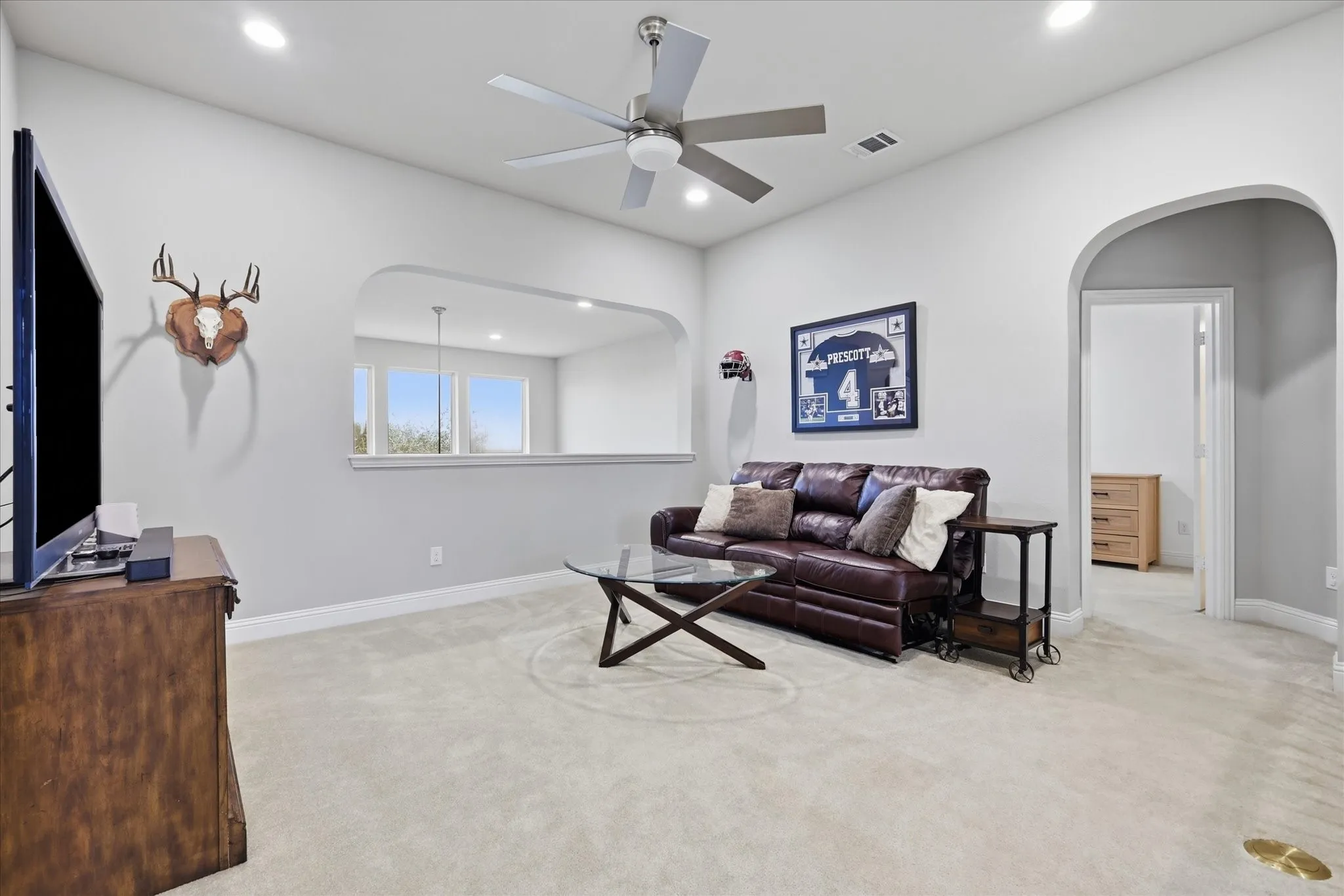 Single Family Residence For Sale in Denton County , 6213 Whiskerbrush Road, Flower Mound, Texas 76226, 4 Bedrooms, 4 Bathrooms, 2 Garage spaces, 2,716 Sqft, built in 2017, Price $615,000, mls#21338998, Real Estate Agent in Flower Mound, Homes For Sale in Denton county, Homes For Sale in Flower Mound, Realtor in Flower Mound Texas, Real Estate Brokerage Independent Realty Texas, Luminita Cordes Realtor