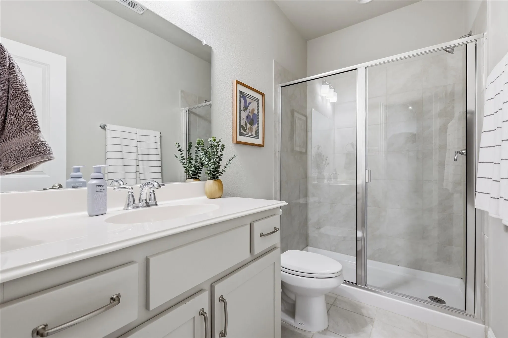 Single Family Residence For Sale in Denton County , 6213 Whiskerbrush Road, Flower Mound, Texas 76226, 4 Bedrooms, 4 Bathrooms, 2 Garage spaces, 2,716 Sqft, built in 2017, Price $615,000, mls#21338998, Real Estate Agent in Flower Mound, Homes For Sale in Denton county, Homes For Sale in Flower Mound, Realtor in Flower Mound Texas, Real Estate Brokerage Independent Realty Texas, Luminita Cordes Realtor