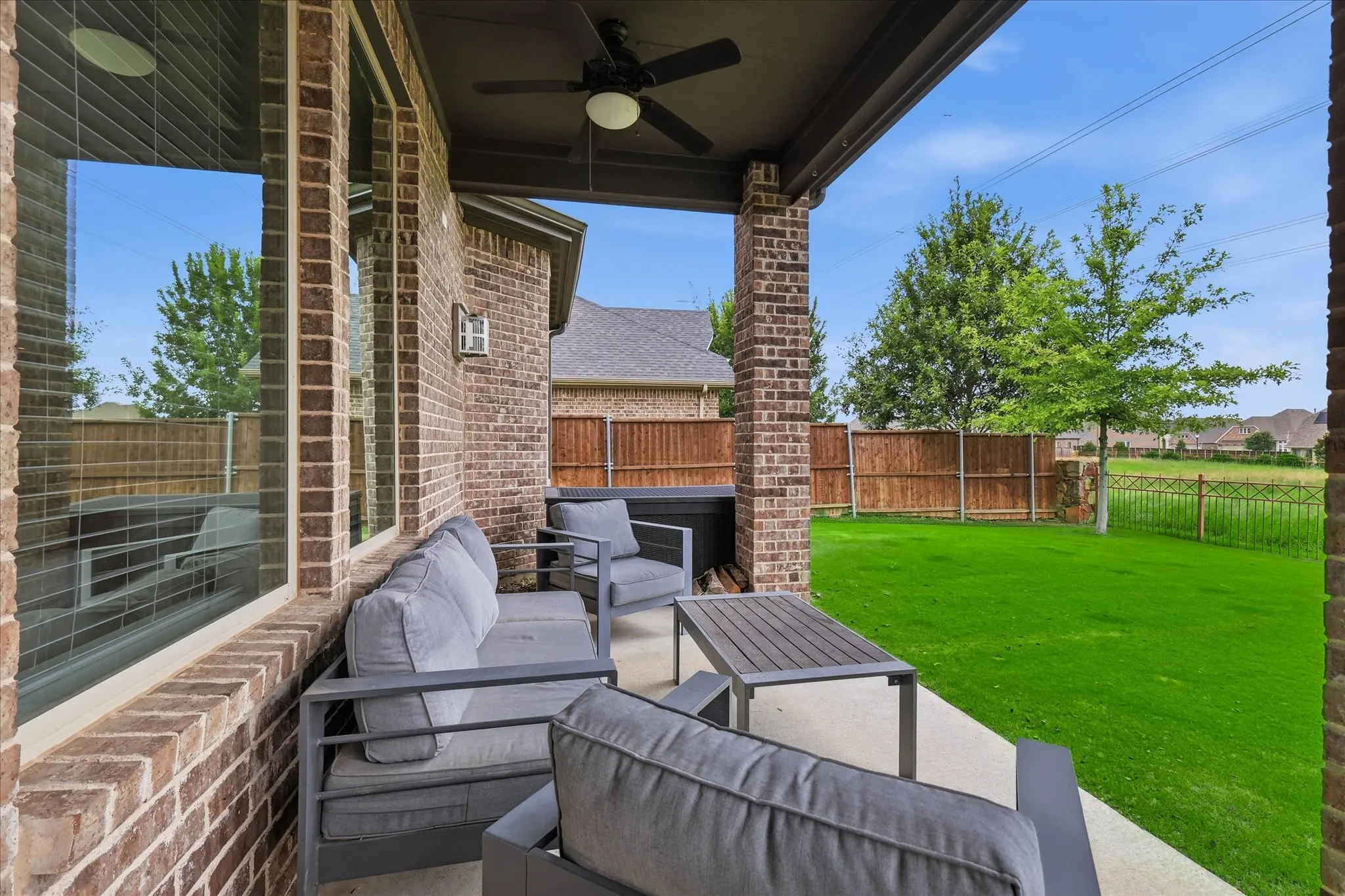 Single Family Residence For Sale in Denton County , 6213 Whiskerbrush Road, Flower Mound, Texas 76226, 4 Bedrooms, 4 Bathrooms, 2 Garage spaces, 2,716 Sqft, built in 2017, Price $615,000, mls#21338998, Real Estate Agent in Flower Mound, Homes For Sale in Denton county, Homes For Sale in Flower Mound, Realtor in Flower Mound Texas, Real Estate Brokerage Independent Realty Texas, Luminita Cordes Realtor