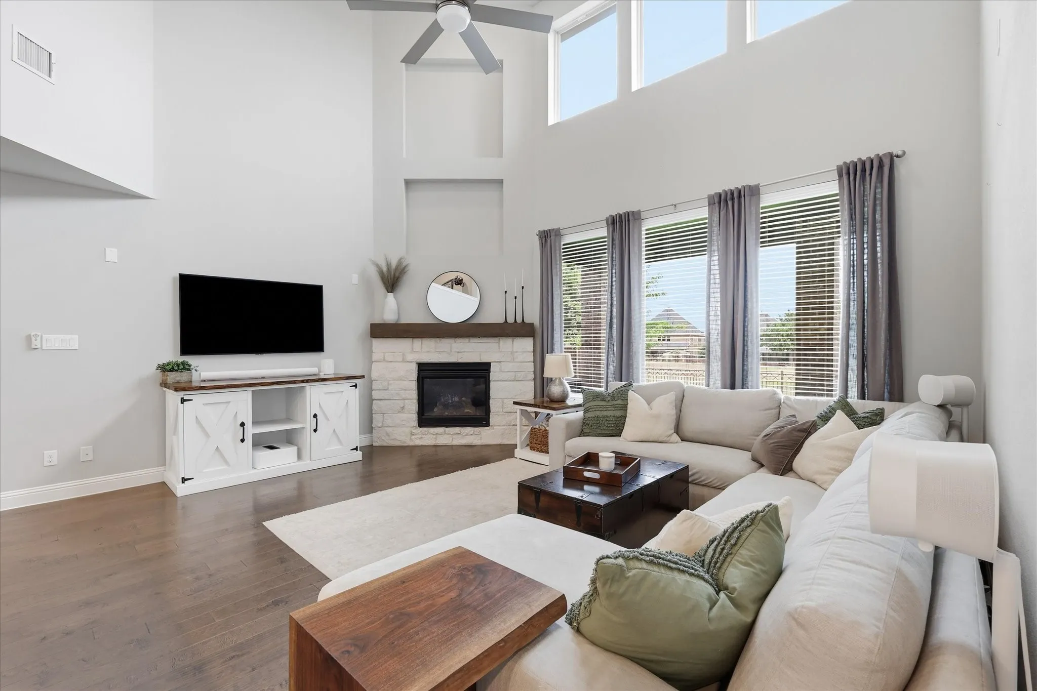 Single Family Residence For Sale in Denton County , 6213 Whiskerbrush Road, Flower Mound, Texas 76226, 4 Bedrooms, 4 Bathrooms, 2 Garage spaces, 2,716 Sqft, built in 2017, Price $615,000, mls#21338998, Real Estate Agent in Flower Mound, Homes For Sale in Denton county, Homes For Sale in Flower Mound, Realtor in Flower Mound Texas, Real Estate Brokerage Independent Realty Texas, Luminita Cordes Realtor