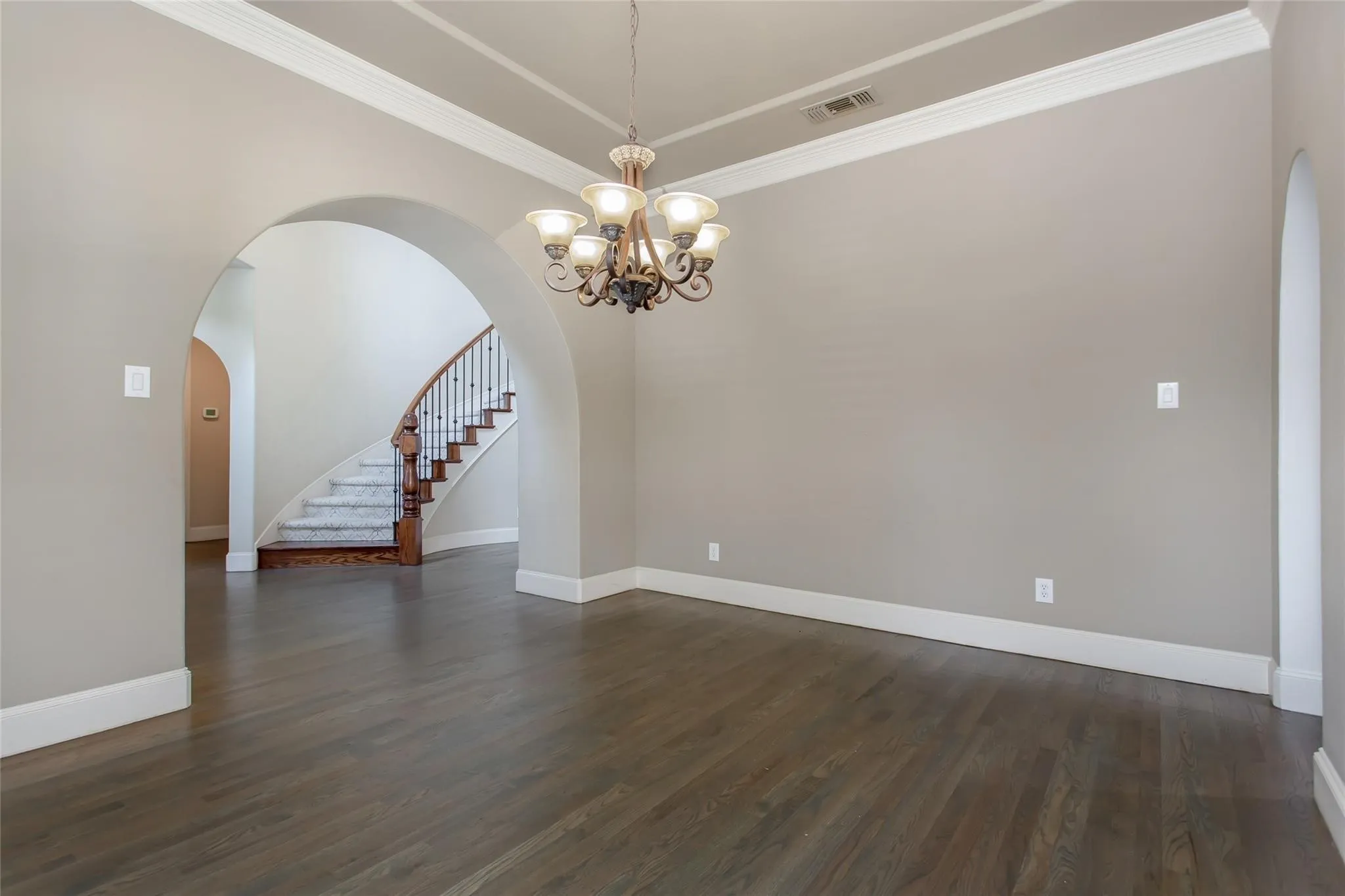 Single Family Residence For Rent in Collin County , 921 Pine Burst Drive, Allen, Texas 75013, 3 Bedroom, 4 Bathroom, 2 Garage spaces, 3,146 Sqft, built in 2008, mls#21340230, Real Estate Agent in Allen, Homes For Rent in Collin county, Homes For Rent in Allen, Realtor in Allen Texas, Real Estate Brokerage Independent Realty Texas, Luminita Cordes Realtor