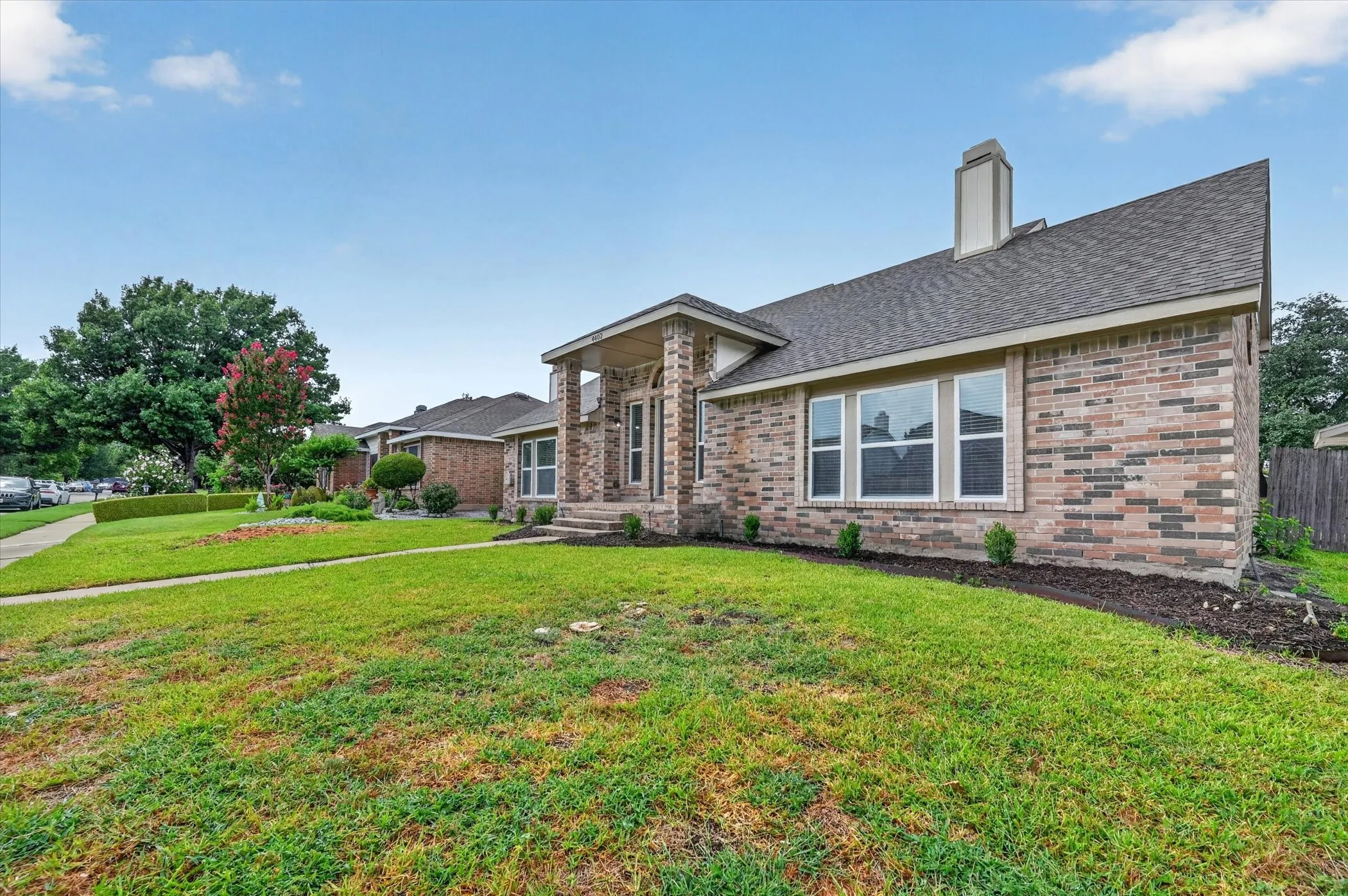 Single Family Residence For Sale in Collin County , 4402 Durango Lane, Mc Kinney, Texas 75070, 4 Bedroom, 3 Bathroom, 2 Garage spaces, 1,893 Sqft, built in 1987, mls#21334825, Real Estate Agent in Mc Kinney, Homes For Sale in Collin county, Homes For Sale in Mc Kinney, Realtor in Mc Kinney Texas, Real Estate Brokerage Independent Realty Texas, Luminita Cordes Realtor