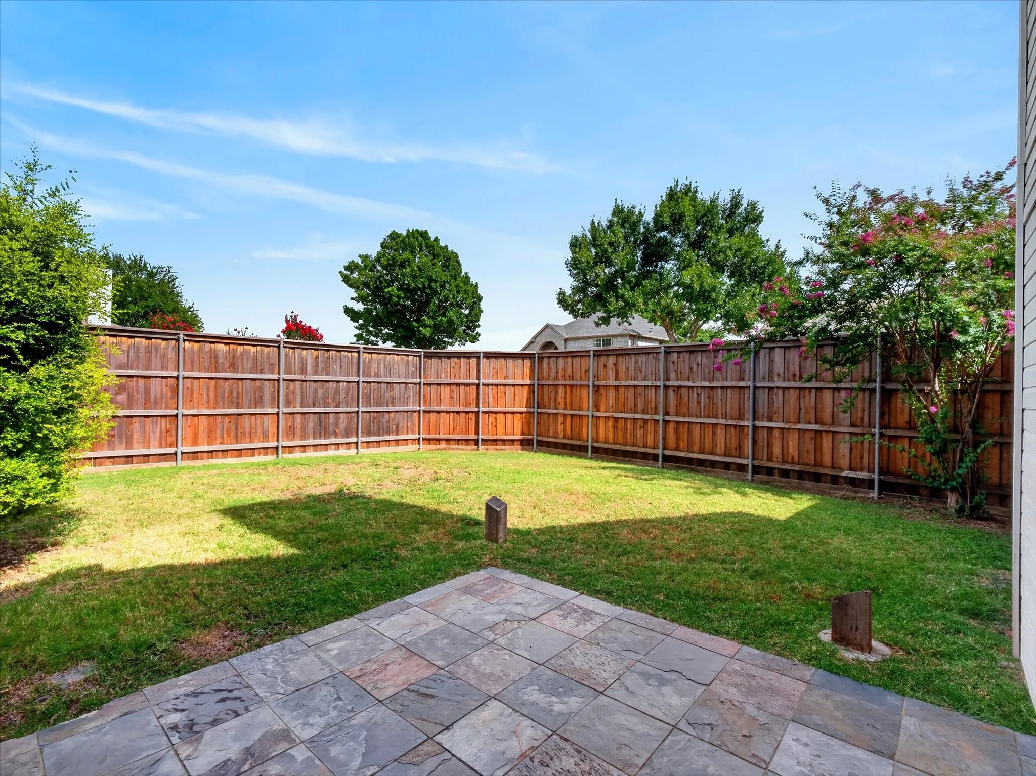 Single Family Residence For Sale in Collin County , 7808 Anchor Street, Frisco, Texas 75035, 3 Bedroom, 2 Bathroom, 2 Garage spaces, 1,412 Sqft, built in 1998, mls#21337957, Real Estate Agent in Frisco, Homes For Sale in Collin county, Homes For Sale in Frisco, Realtor in Frisco Texas, Real Estate Brokerage Independent Realty Texas, Luminita Cordes Realtor