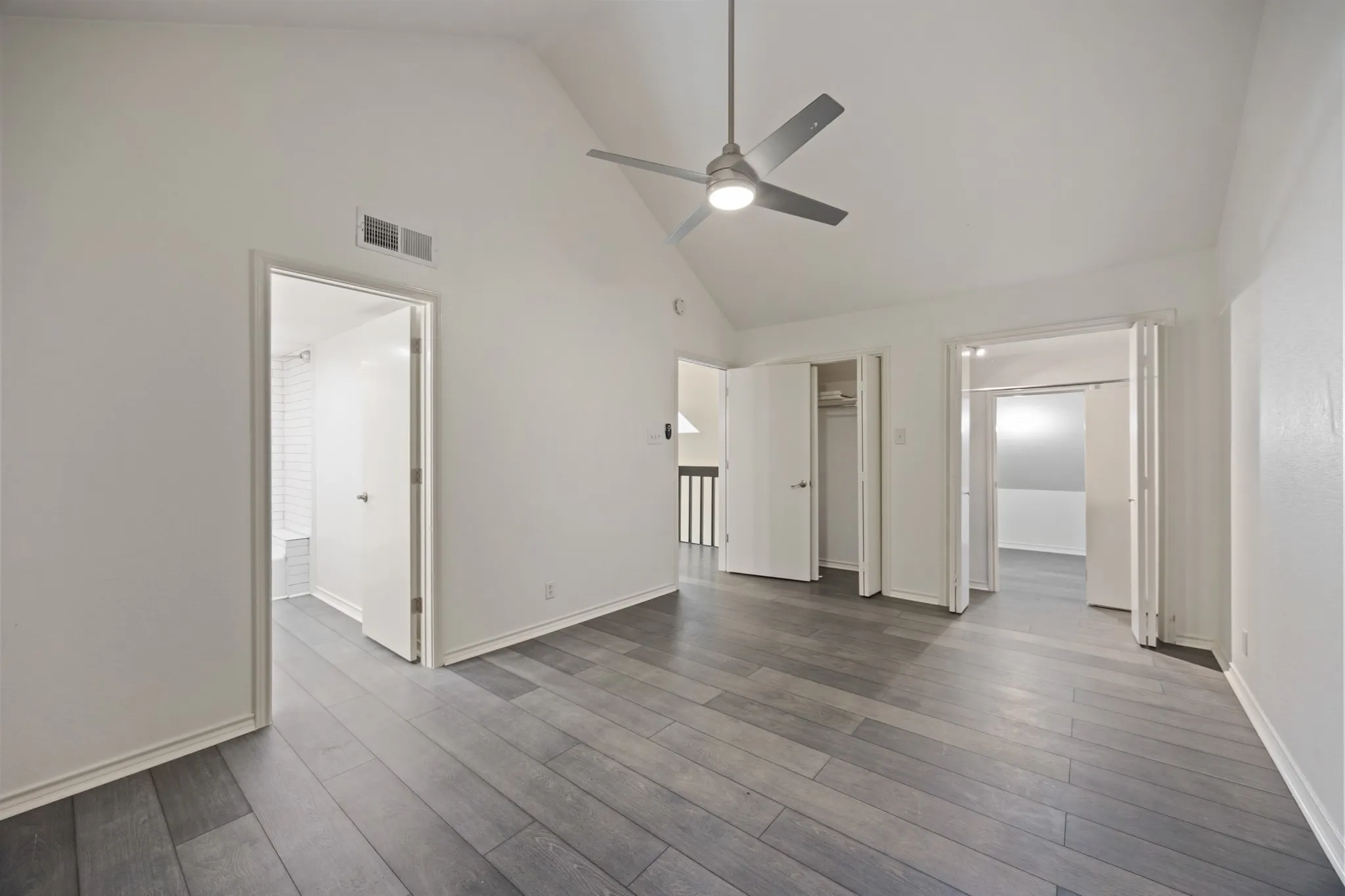 Condominium For Sale in Rockwall County , 1234 Signal Ridge Place 1234, Rockwall, Texas 75032, 3 Bedroom, 2 Bathroom, Garage spaces, 1,578 Sqft, built in 1985, mls#21341238, Real Estate Agent in Rockwall, Homes For Sale in Rockwall county, Homes For Sale in Rockwall, Realtor in Rockwall Texas, Real Estate Brokerage Independent Realty Texas, Luminita Cordes Realtor