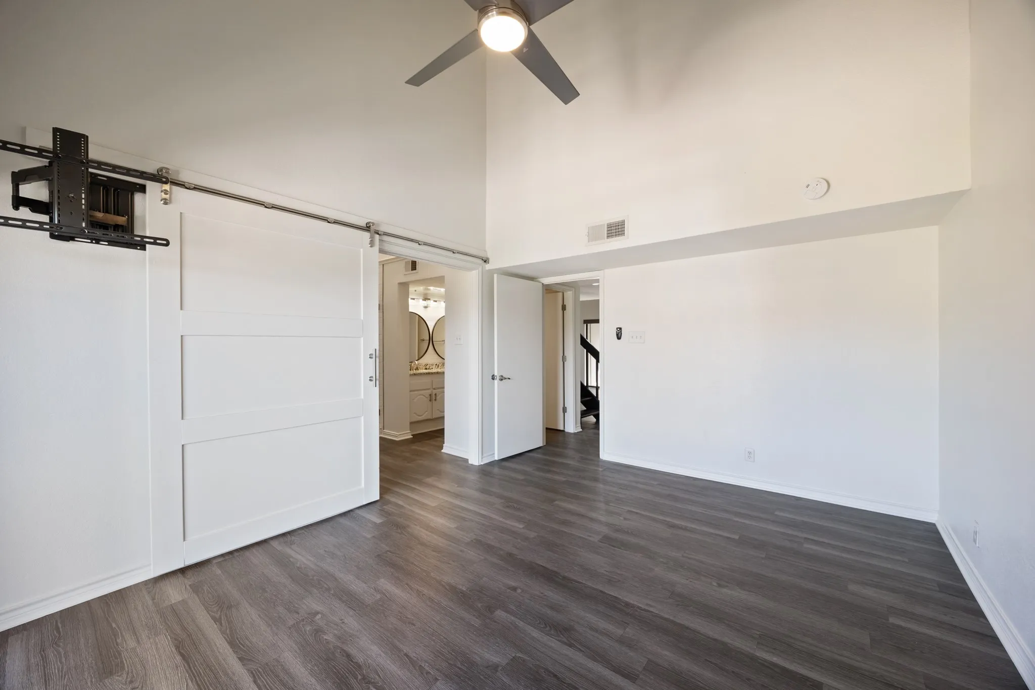 Condominium For Sale in Rockwall County , 1234 Signal Ridge Place 1234, Rockwall, Texas 75032, 3 Bedroom, 2 Bathroom, Garage spaces, 1,578 Sqft, built in 1985, mls#21341238, Real Estate Agent in Rockwall, Homes For Sale in Rockwall county, Homes For Sale in Rockwall, Realtor in Rockwall Texas, Real Estate Brokerage Independent Realty Texas, Luminita Cordes Realtor