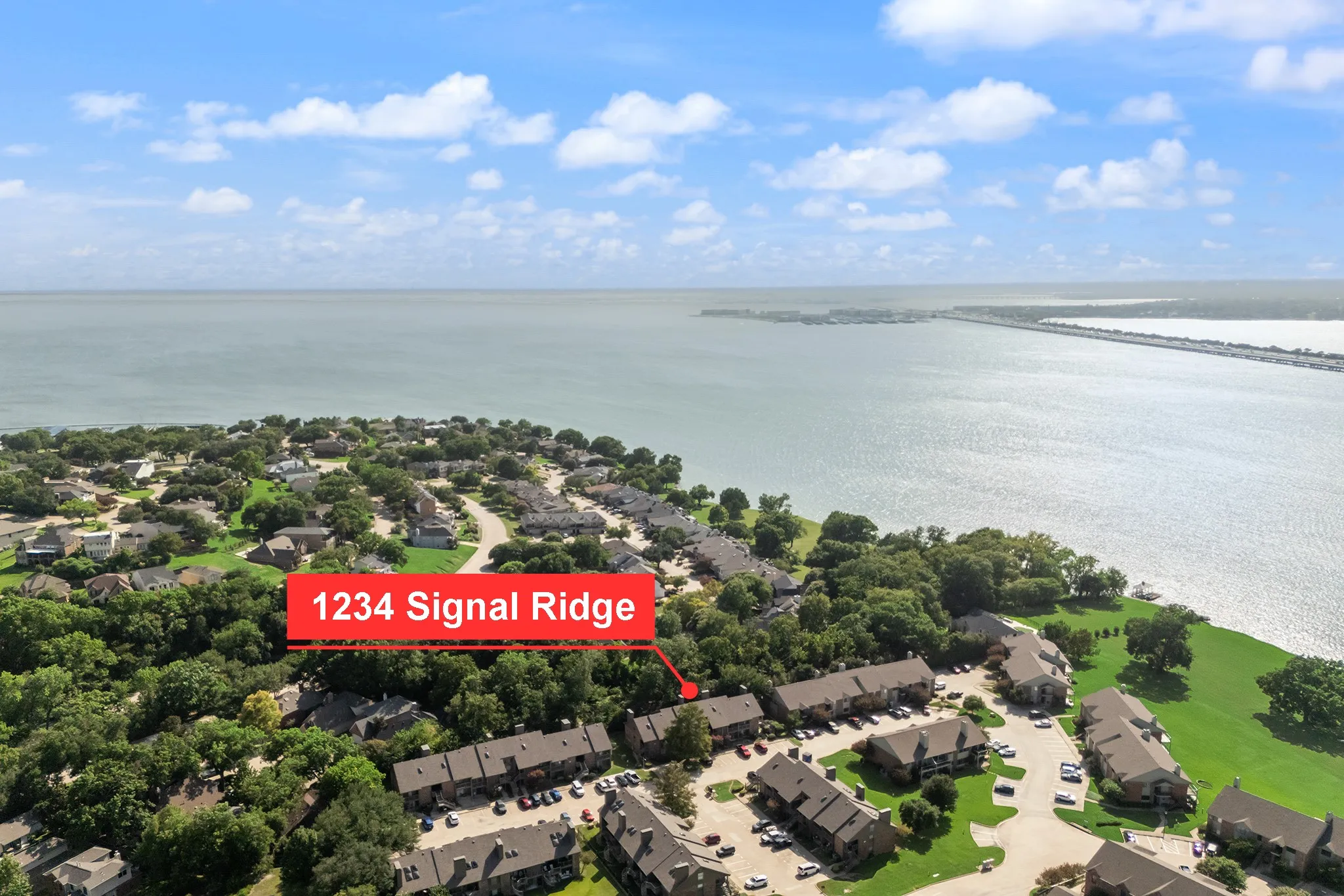Condominium For Sale in Rockwall County , 1234 Signal Ridge Place 1234, Rockwall, Texas 75032, 3 Bedroom, 2 Bathroom, Garage spaces, 1,578 Sqft, built in 1985, mls#21341238, Real Estate Agent in Rockwall, Homes For Sale in Rockwall county, Homes For Sale in Rockwall, Realtor in Rockwall Texas, Real Estate Brokerage Independent Realty Texas, Luminita Cordes Realtor