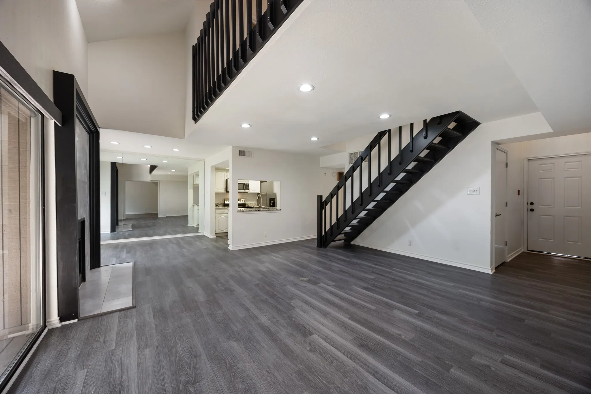 Condominium For Sale in Rockwall County , 1234 Signal Ridge Place 1234, Rockwall, Texas 75032, 3 Bedroom, 2 Bathroom, Garage spaces, 1,578 Sqft, built in 1985, mls#21341238, Real Estate Agent in Rockwall, Homes For Sale in Rockwall county, Homes For Sale in Rockwall, Realtor in Rockwall Texas, Real Estate Brokerage Independent Realty Texas, Luminita Cordes Realtor