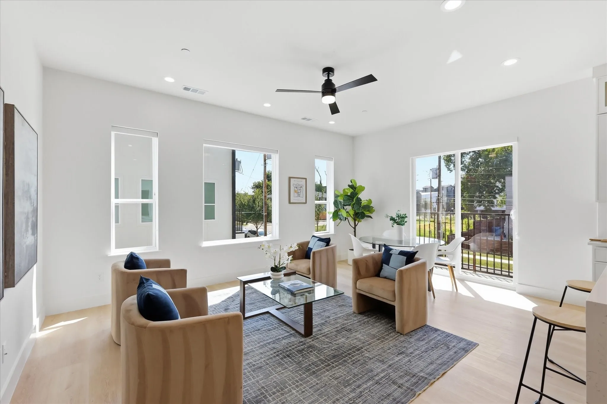 Townhouse For Rent in Dallas County , 4315 San Jacinto Street 302, Dallas, Texas 75204, 3 Bedroom, 8 Bathroom, 2 Garage spaces, 2,300 Sqft, built in 2026, mls#21341374, Real Estate Agent in Dallas, Homes For Rent in Dallas county, Homes For Rent in Dallas, Realtor in Dallas Texas, Real Estate Brokerage Independent Realty Texas, Luminita Cordes Realtor