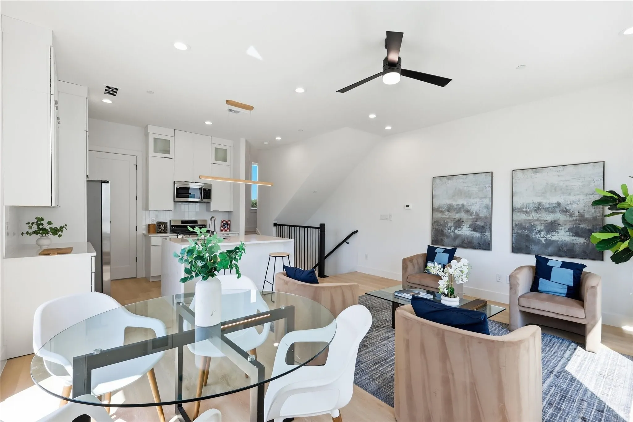 Townhouse For Rent in Dallas County , 4315 San Jacinto Street 302, Dallas, Texas 75204, 3 Bedroom, 8 Bathroom, 2 Garage spaces, 2,300 Sqft, built in 2026, mls#21341374, Real Estate Agent in Dallas, Homes For Rent in Dallas county, Homes For Rent in Dallas, Realtor in Dallas Texas, Real Estate Brokerage Independent Realty Texas, Luminita Cordes Realtor