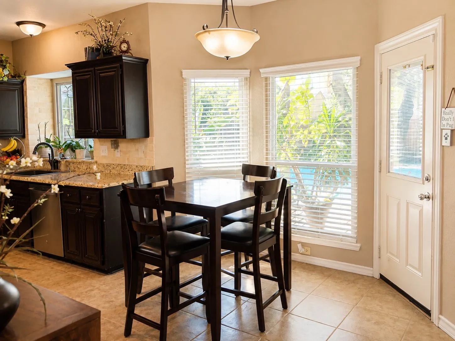Single Family Residence For Sale in Tarrant County , 2902 Redstone Drive, Arlington, Texas 76001, 4 Bedroom, 3 Bathroom, 2 Garage spaces, 2,660 Sqft, built in 1989, mls#21340236, Real Estate Agent in Arlington, Homes For Sale in Tarrant county, Homes For Sale in Arlington, Realtor in Arlington Texas, Real Estate Brokerage Independent Realty Texas, Luminita Cordes Realtor