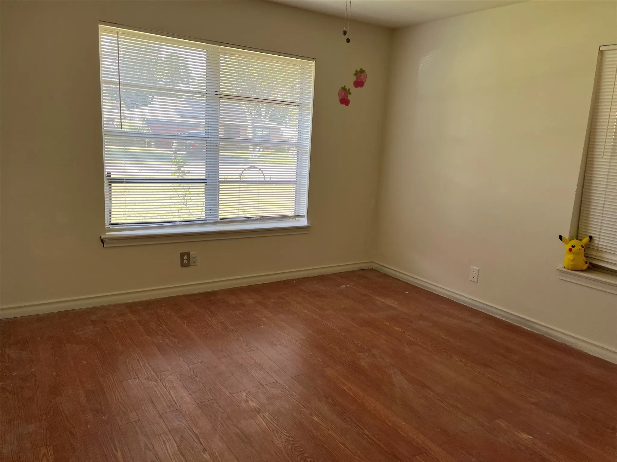 Single Family Residence For Sale in Dallas County , 428 La Salle Drive, Richardson, Texas 75081, 3 Bedroom, 2 Bathroom, Garage spaces, 1,546 Sqft, built in 1956, mls#21341489, Real Estate Agent in Richardson, Homes For Sale in Dallas county, Homes For Sale in Richardson, Realtor in Richardson Texas, Real Estate Brokerage Independent Realty Texas, Luminita Cordes Realtor