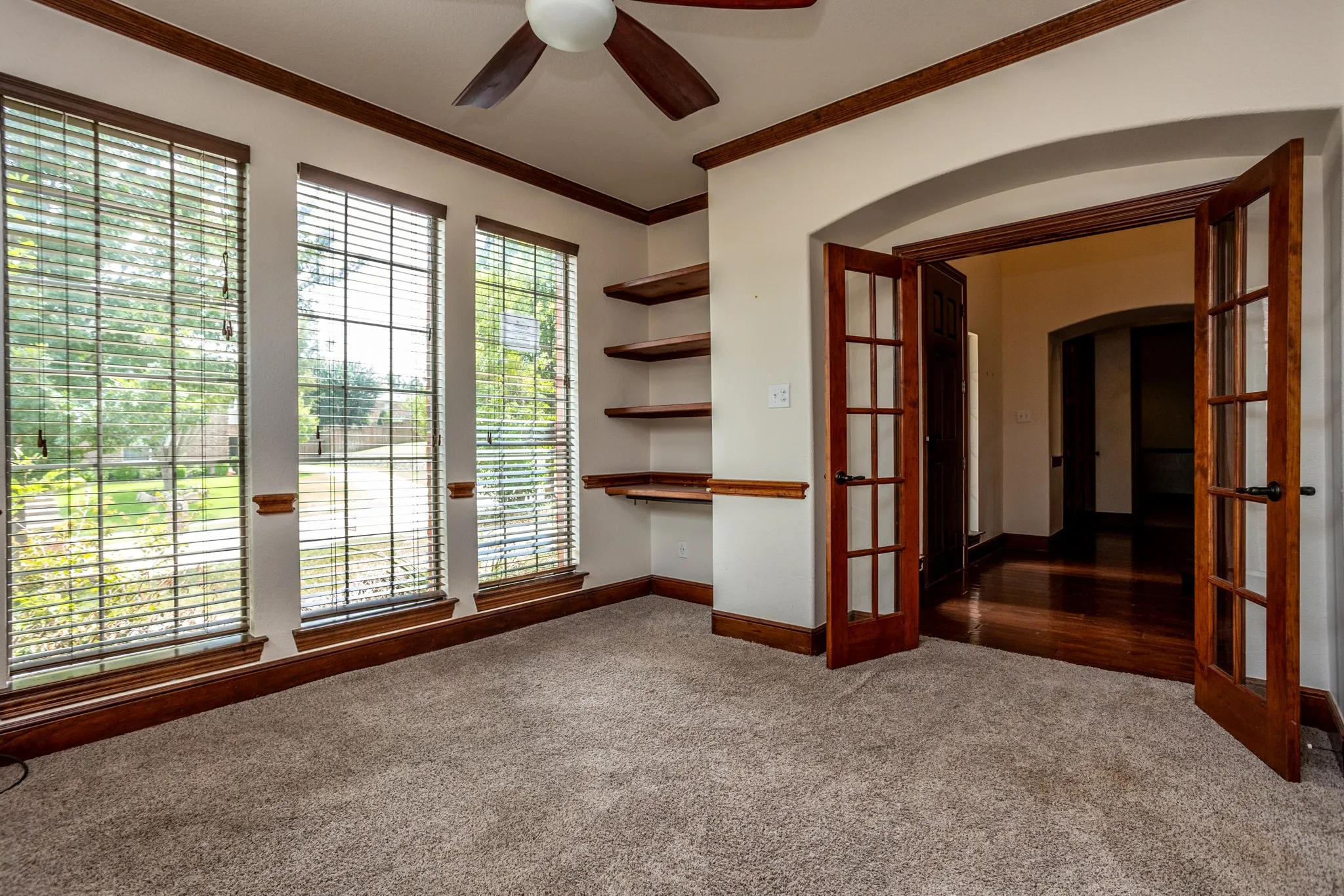 Single Family Residence For Sale in Collin County , 3300 Nottingham Drive, Mc Kinney, Texas 75072, 4 Bedroom, 4 Bathroom, 3 Garage spaces, 4,127 Sqft, built in 2005, mls#21341484, Real Estate Agent in Mc Kinney, Homes For Sale in Collin county, Homes For Sale in Mc Kinney, Realtor in Mc Kinney Texas, Real Estate Brokerage Independent Realty Texas, Luminita Cordes Realtor