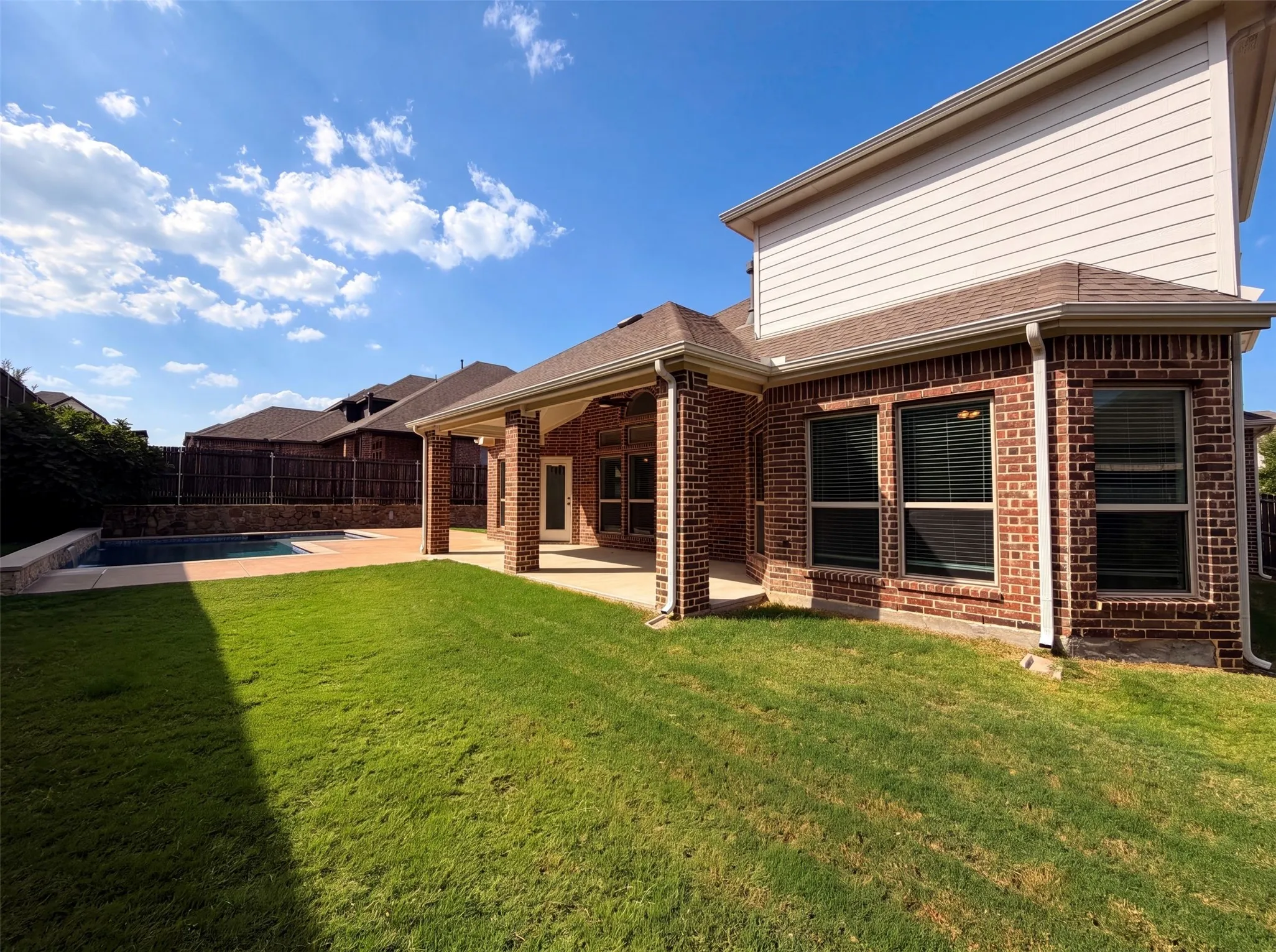 Single Family Residence For Sale in Dallas County , 4305 Curlew Lane, Garland, Texas 75043, 4 Bedroom, 4 Bathroom, 3 Garage spaces, 3,421 Sqft, built in 2020, mls#21341504, Real Estate Agent in Garland, Homes For Sale in Dallas county, Homes For Sale in Garland, Realtor in Garland Texas, Real Estate Brokerage Independent Realty Texas, Luminita Cordes Realtor