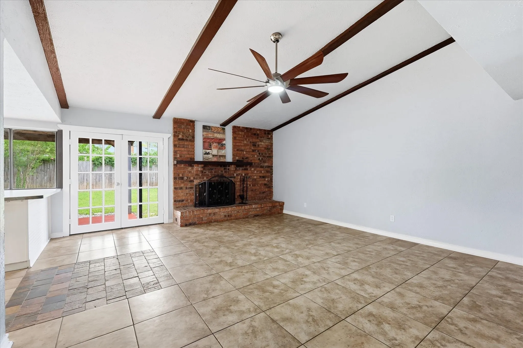 Single Family Residence For Sale in Tarrant County , 4409 Buckeye Street, Fort Worth, Texas 76137, 3 Bedroom, 2 Bathroom, 2 Garage spaces, 1,781 Sqft, built in 1983, mls#21340530, Real Estate Agent in Fort Worth, Homes For Sale in Tarrant county, Homes For Sale in Fort Worth, Realtor in Fort Worth Texas, Real Estate Brokerage Independent Realty Texas, Luminita Cordes Realtor