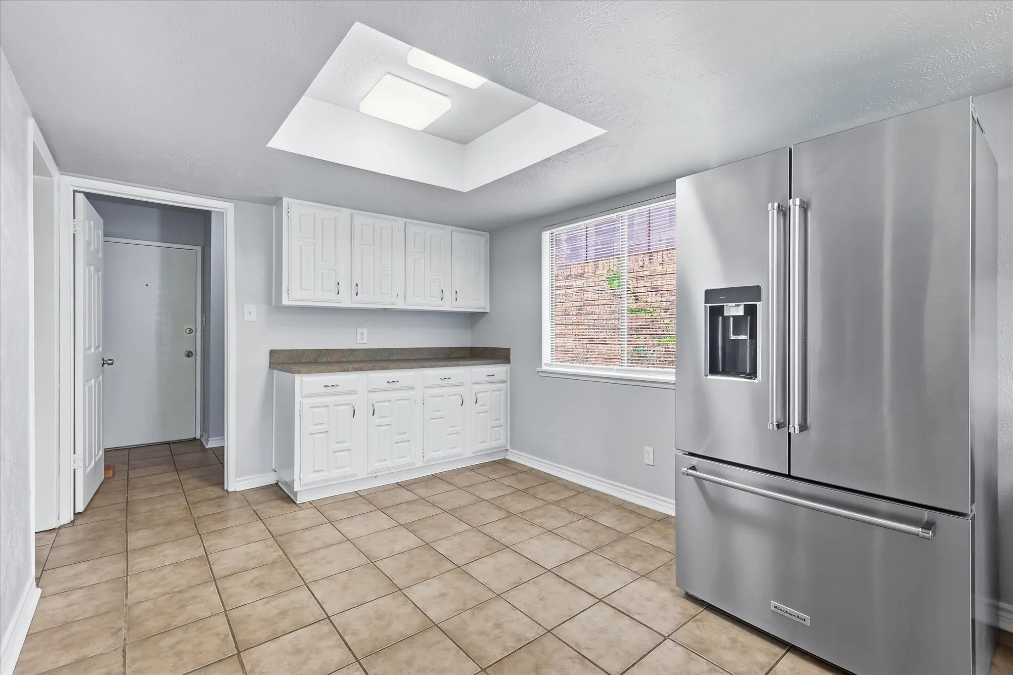 Single Family Residence For Sale in Tarrant County , 4409 Buckeye Street, Fort Worth, Texas 76137, 3 Bedroom, 2 Bathroom, 2 Garage spaces, 1,781 Sqft, built in 1983, mls#21340530, Real Estate Agent in Fort Worth, Homes For Sale in Tarrant county, Homes For Sale in Fort Worth, Realtor in Fort Worth Texas, Real Estate Brokerage Independent Realty Texas, Luminita Cordes Realtor