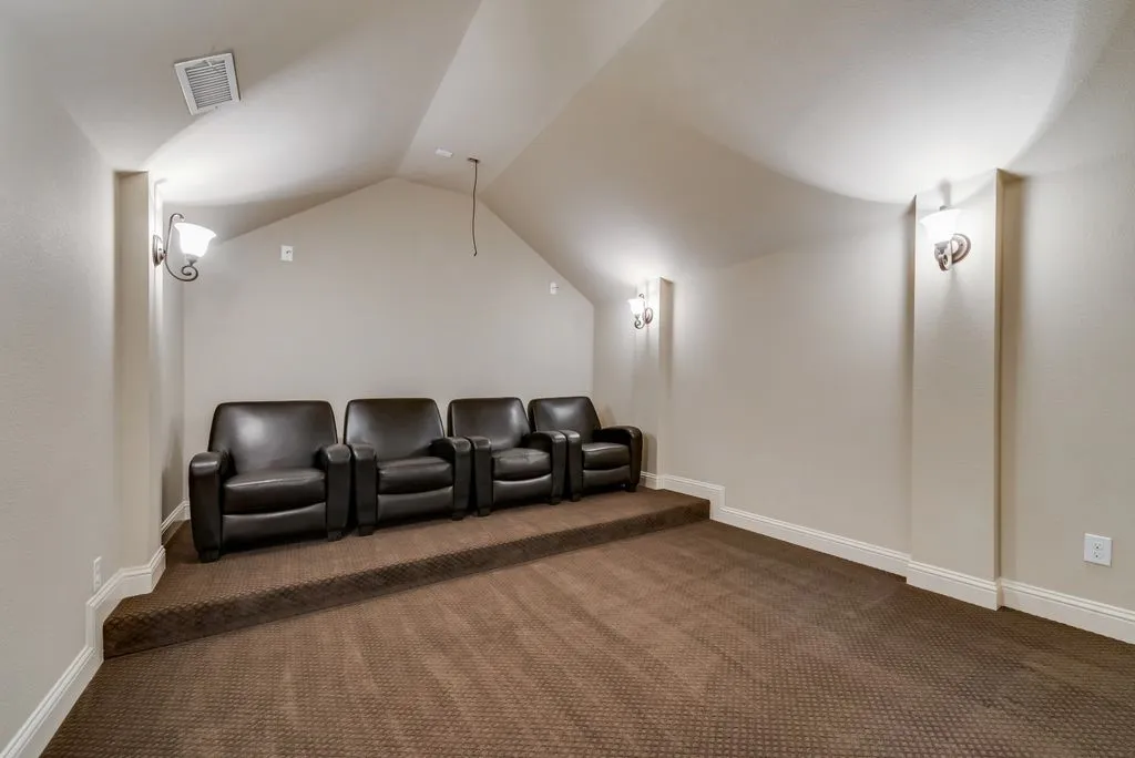 Single Family Residence For Rent in Tarrant County , 8408 La Fontaine Drive, North Richland Hills, Texas 76182, 4 Bedroom, 3 Bathroom, 2 Garage spaces, 2,813 Sqft, built in 2012, mls#21331315, Real Estate Agent in North Richland Hills, Homes For Rent in Tarrant county, Homes For Rent in North Richland Hills, Realtor in North Richland Hills Texas, Real Estate Brokerage Independent Realty Texas, Luminita Cordes Realtor