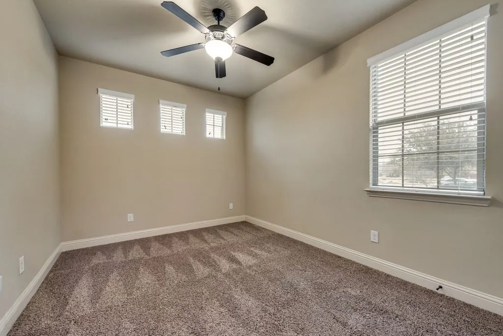 Single Family Residence For Rent in Tarrant County , 8408 La Fontaine Drive, North Richland Hills, Texas 76182, 4 Bedroom, 3 Bathroom, 2 Garage spaces, 2,813 Sqft, built in 2012, mls#21331315, Real Estate Agent in North Richland Hills, Homes For Rent in Tarrant county, Homes For Rent in North Richland Hills, Realtor in North Richland Hills Texas, Real Estate Brokerage Independent Realty Texas, Luminita Cordes Realtor