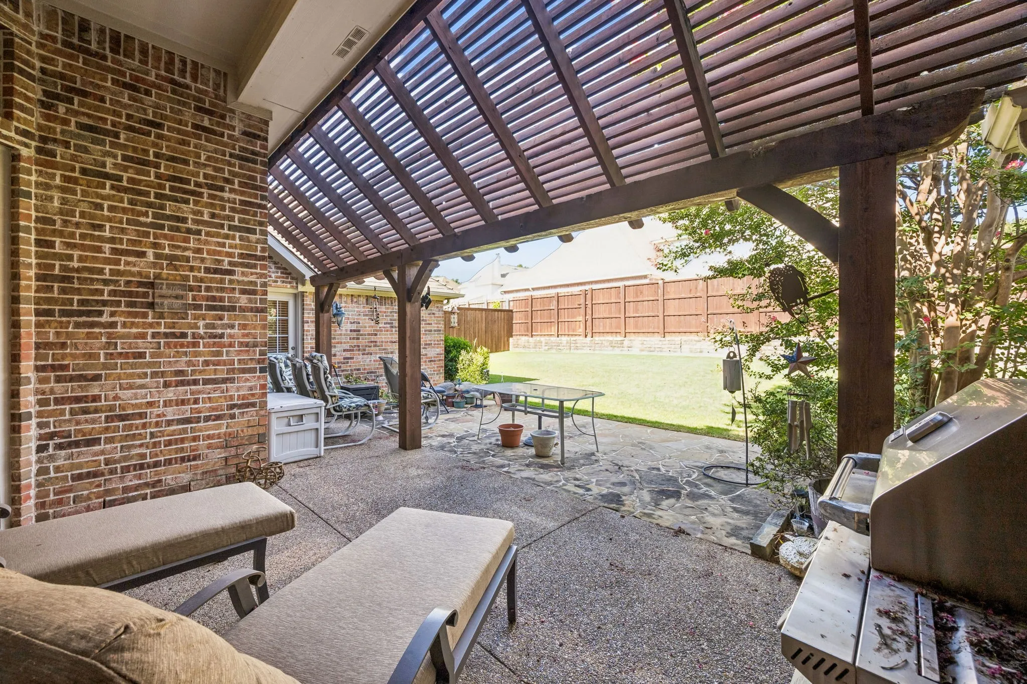 Single Family Residence For Sale in Collin County , 3121 Ashwood Court, Richardson, Texas 75082, 4 Bedroom, 3 Bathroom, 3 Garage spaces, 3,107 Sqft, built in 2001, mls#21341453, Real Estate Agent in Richardson, Homes For Sale in Collin county, Homes For Sale in Richardson, Realtor in Richardson Texas, Real Estate Brokerage Independent Realty Texas, Luminita Cordes Realtor