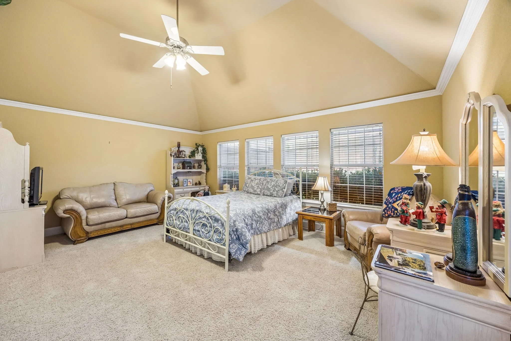 Single Family Residence For Sale in Collin County , 3121 Ashwood Court, Richardson, Texas 75082, 4 Bedroom, 3 Bathroom, 3 Garage spaces, 3,107 Sqft, built in 2001, mls#21341453, Real Estate Agent in Richardson, Homes For Sale in Collin county, Homes For Sale in Richardson, Realtor in Richardson Texas, Real Estate Brokerage Independent Realty Texas, Luminita Cordes Realtor