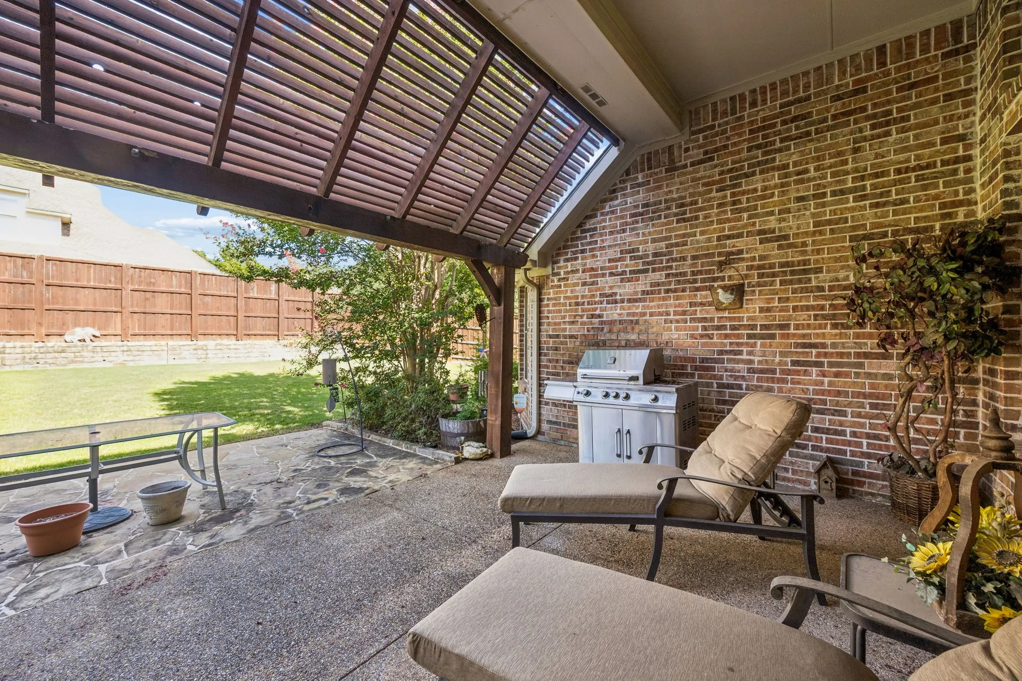 Single Family Residence For Sale in Collin County , 3121 Ashwood Court, Richardson, Texas 75082, 4 Bedroom, 3 Bathroom, 3 Garage spaces, 3,107 Sqft, built in 2001, mls#21341453, Real Estate Agent in Richardson, Homes For Sale in Collin county, Homes For Sale in Richardson, Realtor in Richardson Texas, Real Estate Brokerage Independent Realty Texas, Luminita Cordes Realtor