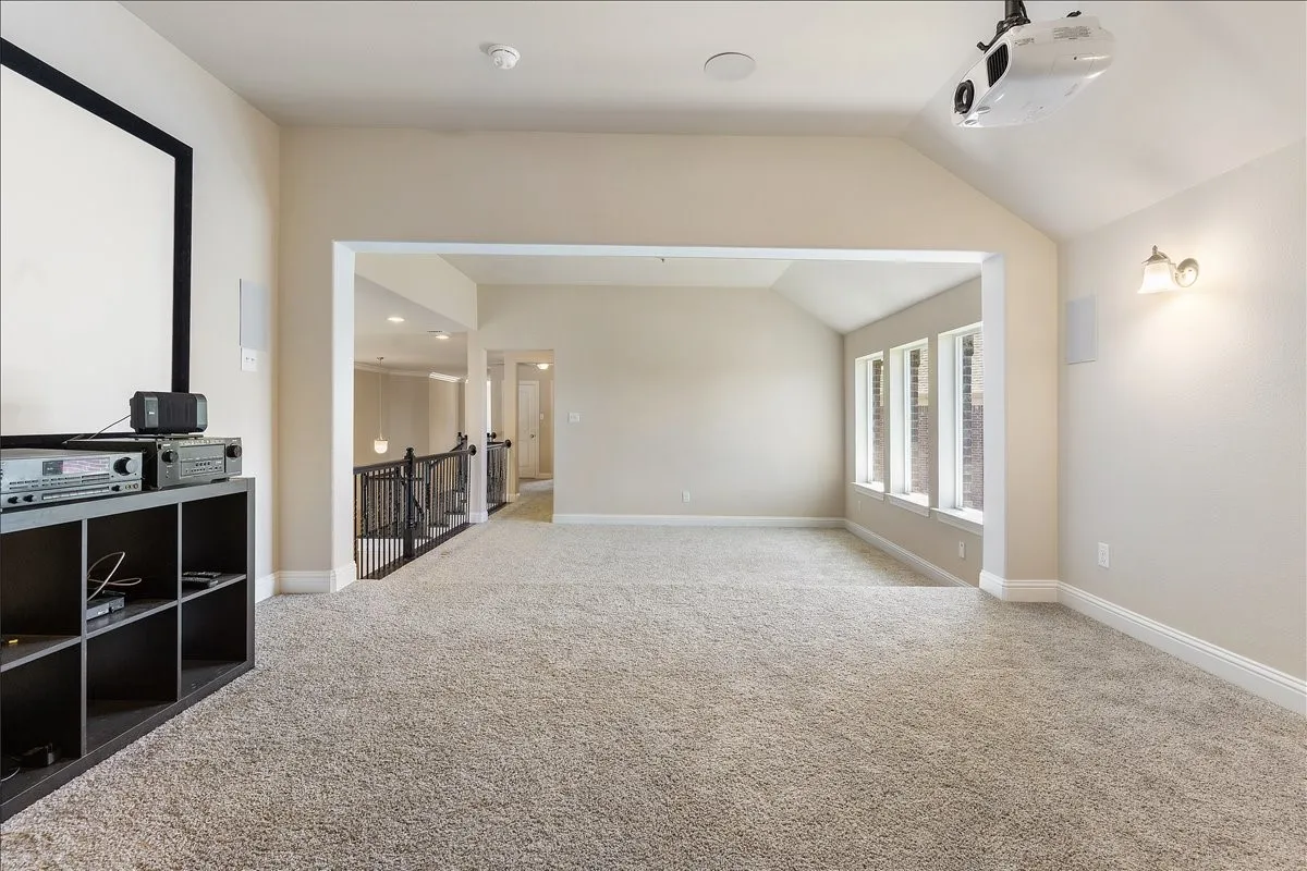 Single Family Residence For Sale in Denton County , 701 Auburn Court, Savannah, Texas 76227, 3 Bedroom, 3 Bathroom, 2 Garage spaces, 2,968 Sqft, built in 2017, mls#21339625, Real Estate Agent in Savannah, Homes For Sale in Denton county, Homes For Sale in Savannah, Realtor in Savannah Texas, Real Estate Brokerage Independent Realty Texas, Luminita Cordes Realtor