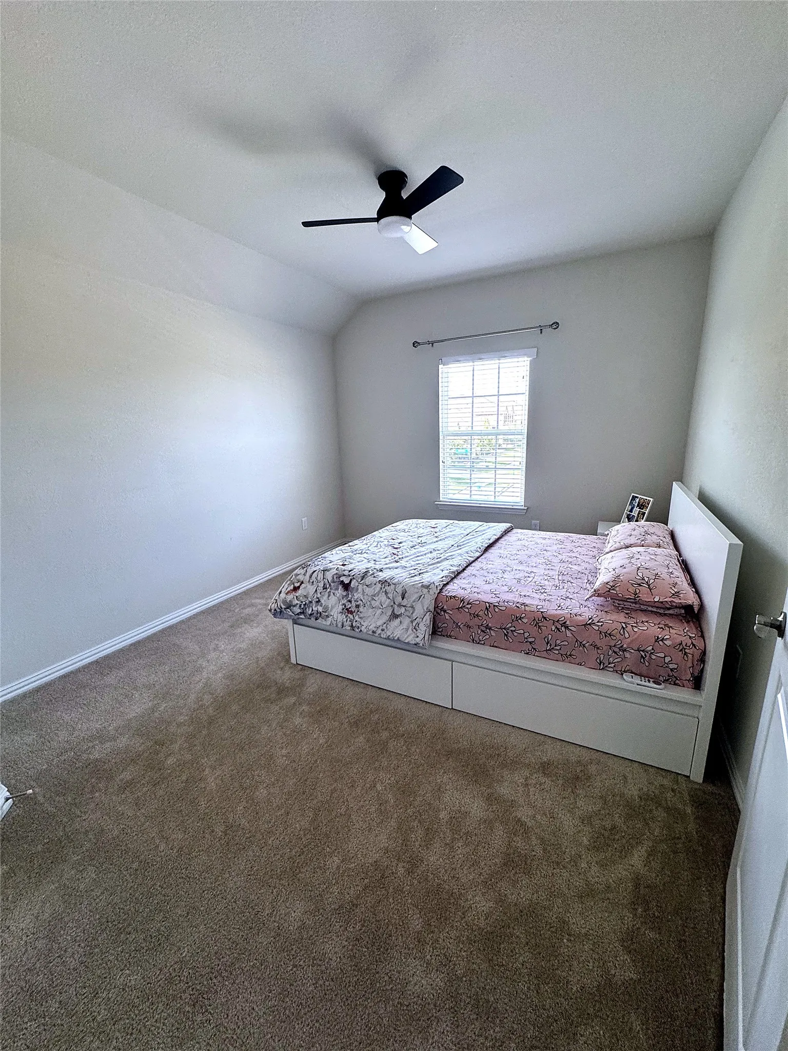 Single Family Residence For Rent in Collin County , 2509 Temple Drive, Mc Kinney, Texas 75071, 4 Bedroom, 4 Bathroom, 2 Garage spaces, 3,645 Sqft, built in 2020, mls#21341519, Real Estate Agent in Mc Kinney, Homes For Rent in Collin county, Homes For Rent in Mc Kinney, Realtor in Mc Kinney Texas, Real Estate Brokerage Independent Realty Texas, Luminita Cordes Realtor