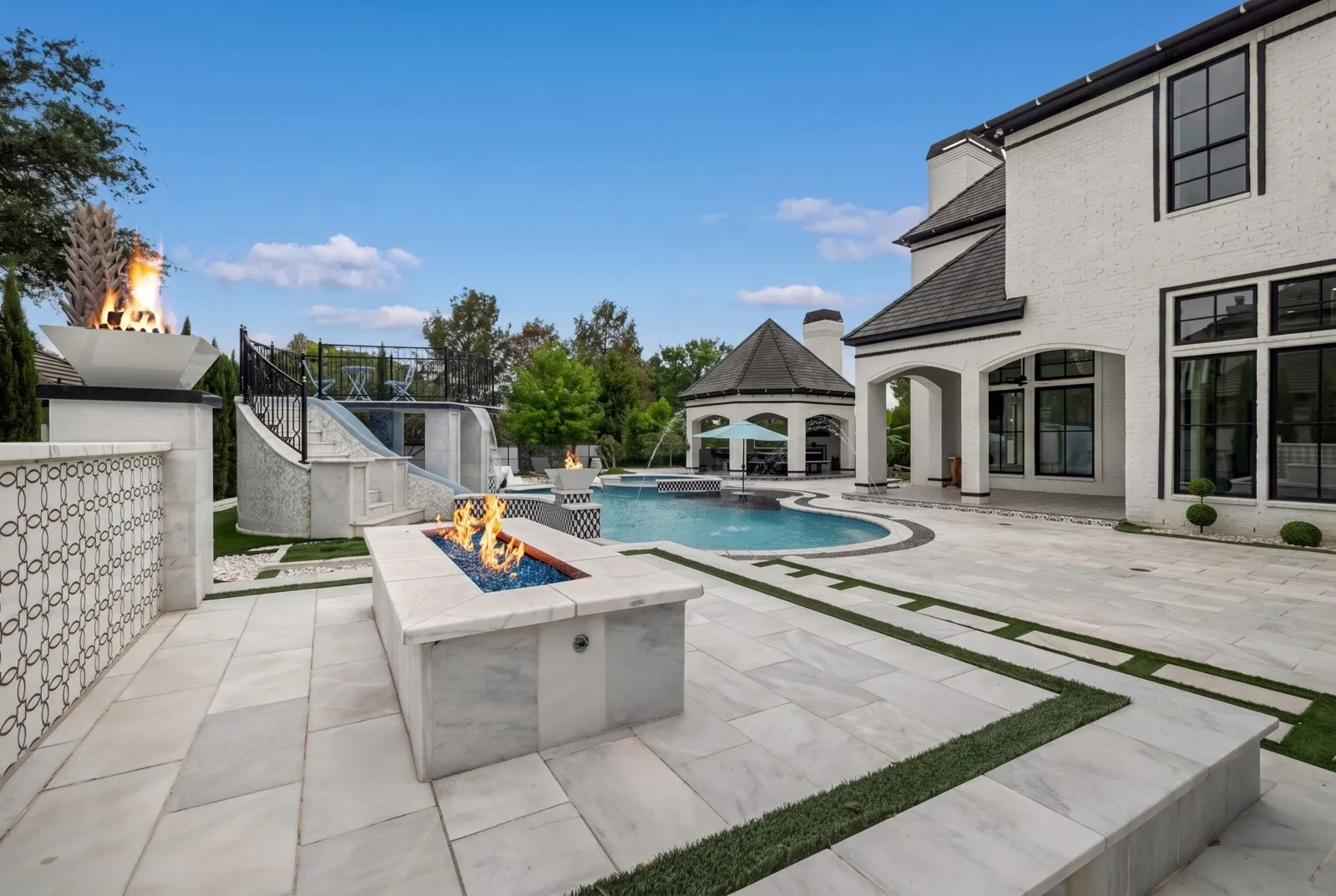 Single Family Residence For Sale in Tarrant County , 361 S White Chapel Boulevard, Southlake, Texas 76092, 5 Bedroom, 7 Bathroom, 4 Garage spaces, 6,796 Sqft, built in 2006, mls#21300634, Real Estate Agent in Southlake, Homes For Sale in Tarrant county, Homes For Sale in Southlake, Realtor in Southlake Texas, Real Estate Brokerage Independent Realty Texas, Luminita Cordes Realtor