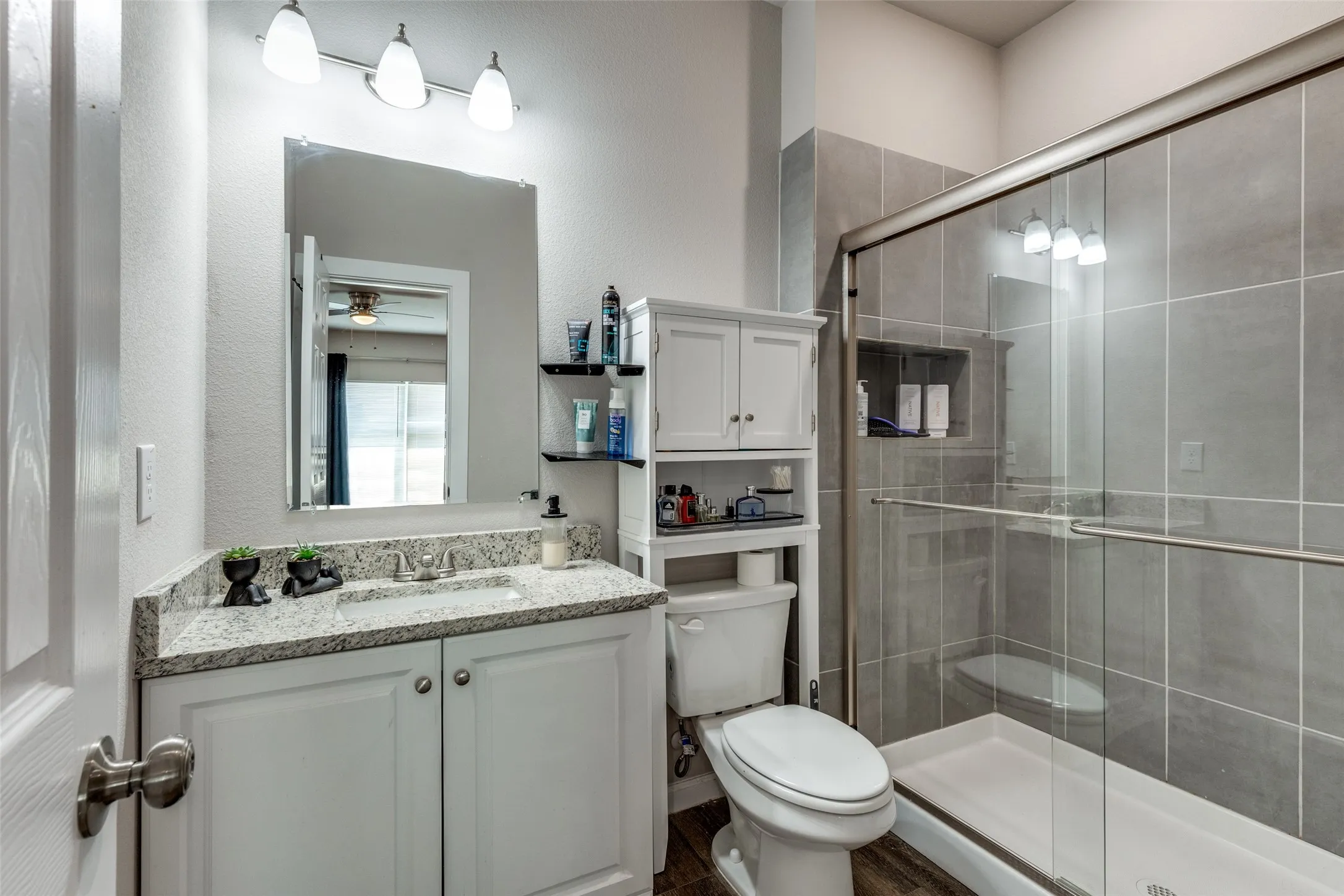 Duplex For Sale in Tarrant County , 1425 Evans Avenue, Fort Worth, Texas 76104, 4 Bedroom, 6 Bathroom, Garage spaces, 0 Sqft, built in 2022, mls#21341525, Real Estate Agent in Fort Worth, Homes For Sale in Tarrant county, Homes For Sale in Fort Worth, Realtor in Fort Worth Texas, Real Estate Brokerage Independent Realty Texas, Luminita Cordes Realtor