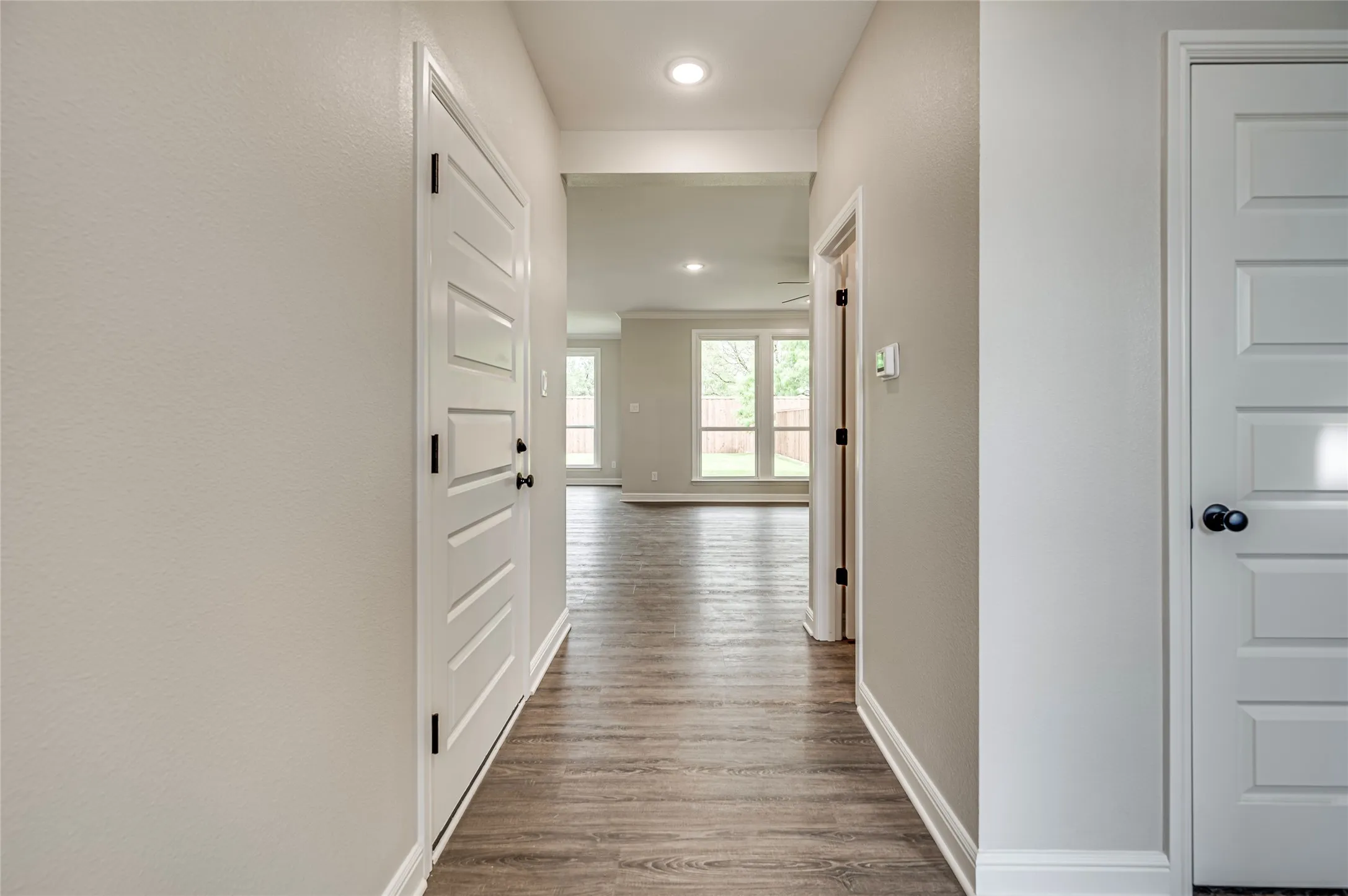 Townhouse For Rent in Ellis County , 8243 Heritage Glen Drive, Red Oak, Texas 75154, 3 Bedroom, 3 Bathroom, 1 Garage spaces, 1,940 Sqft, built in 2022, mls#21339156, Real Estate Agent in Red Oak, Homes For Rent in Ellis county, Homes For Rent in Red Oak, Realtor in Red Oak Texas, Real Estate Brokerage Independent Realty Texas, Luminita Cordes Realtor
