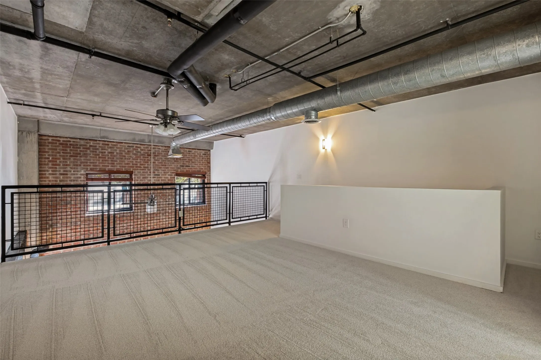Condominium For Sale in Dallas County , 3110 Thomas Avenue 109, Dallas, Texas 75204, 1 Bedroom, 2 Bathroom, 1 Garage spaces, 914 Sqft, built in 1998, mls#21341532, Real Estate Agent in Dallas, Homes For Sale in Dallas county, Homes For Sale in Dallas, Realtor in Dallas Texas, Real Estate Brokerage Independent Realty Texas, Luminita Cordes Realtor