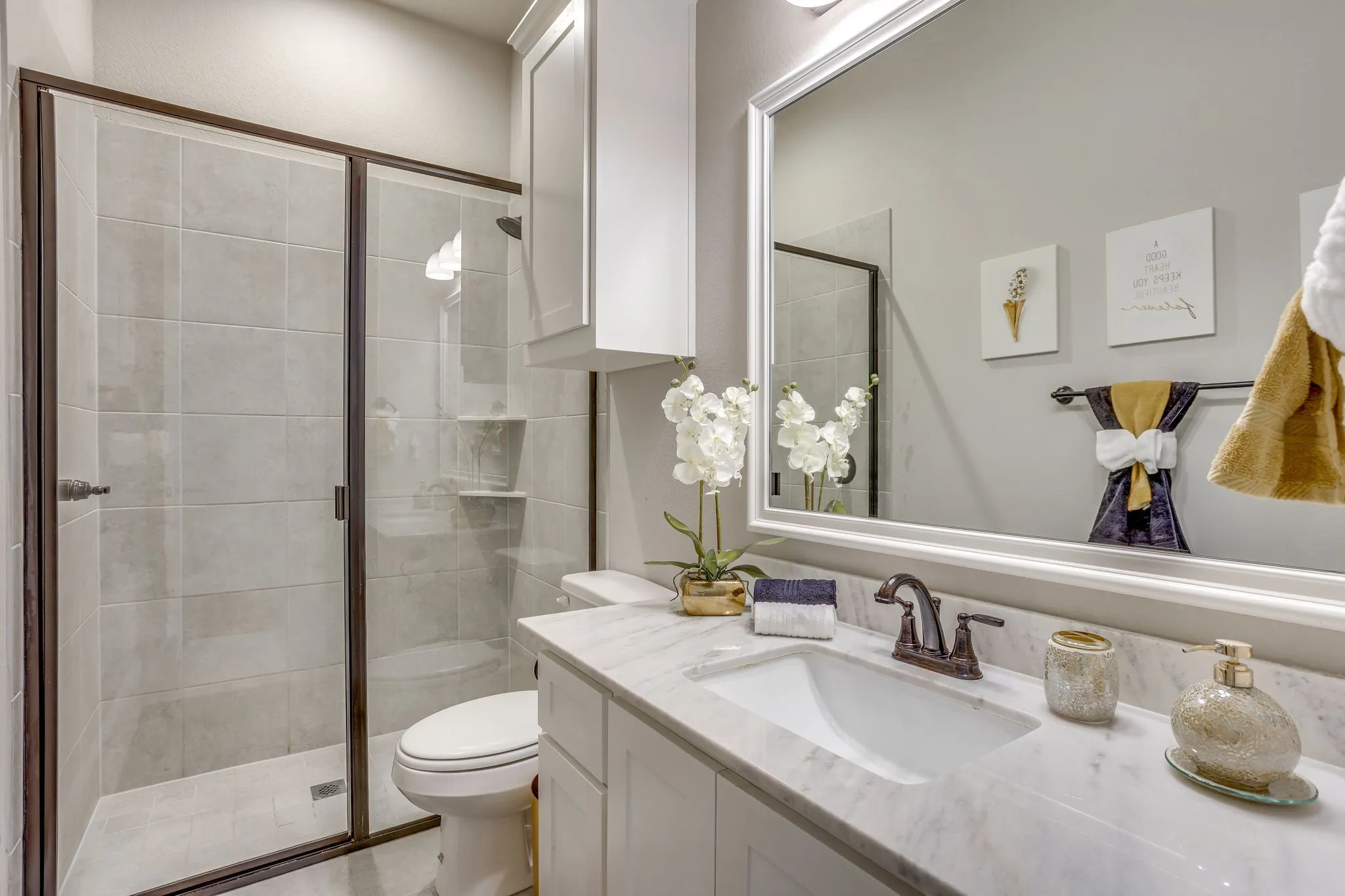Single Family Residence For Sale in Ellis County , 651 Bandera Drive, Waxahachie, Texas 75167, 6 Bedroom, 4 Bathroom, 4 Garage spaces, 5,888 Sqft, built in 2020, mls#21336198, Real Estate Agent in Waxahachie, Homes For Sale in Ellis county, Homes For Sale in Waxahachie, Realtor in Waxahachie Texas, Real Estate Brokerage Independent Realty Texas, Luminita Cordes Realtor