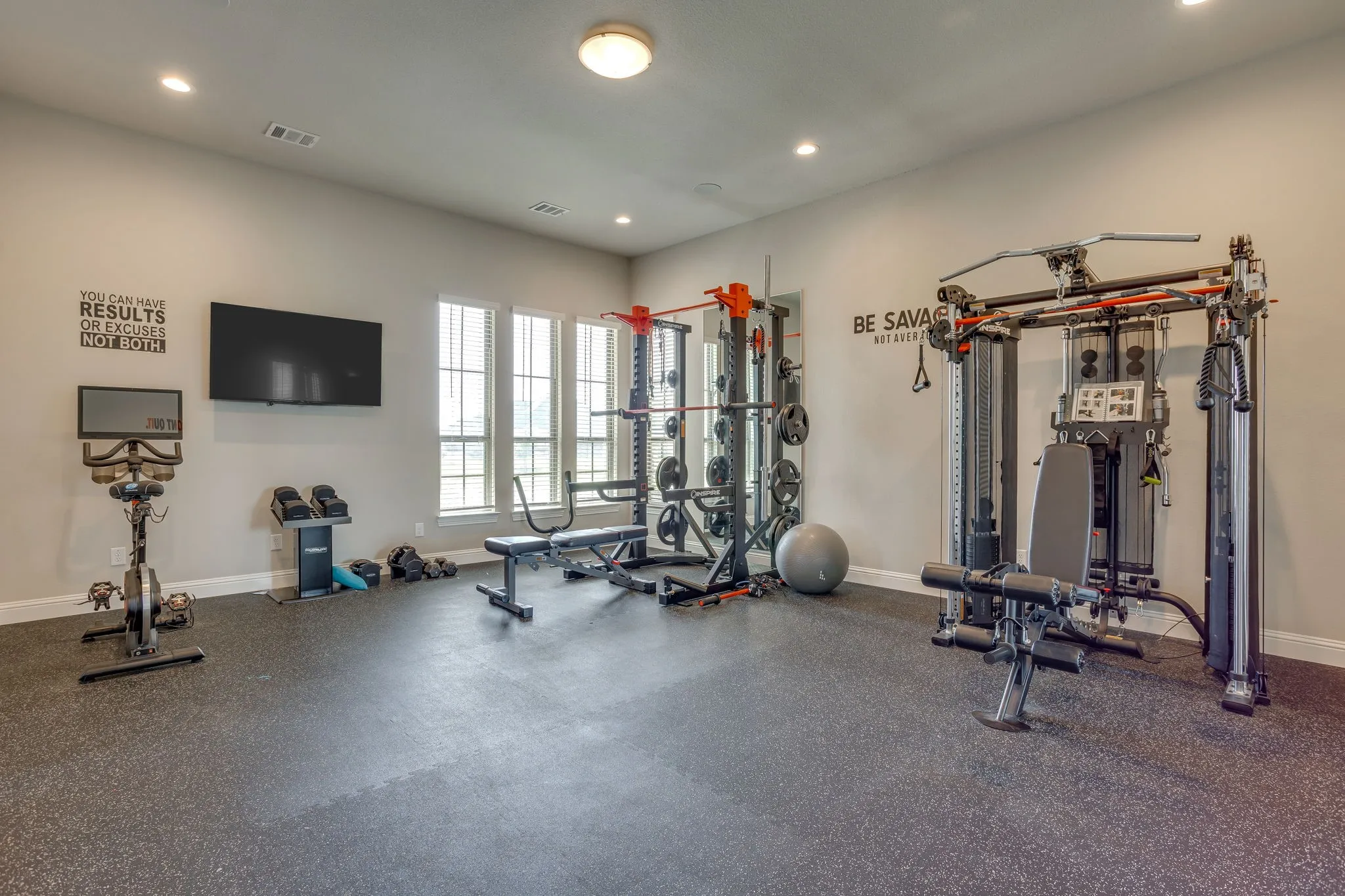 Single Family Residence For Sale in Ellis County , 651 Bandera Drive, Waxahachie, Texas 75167, 6 Bedroom, 4 Bathroom, 4 Garage spaces, 5,888 Sqft, built in 2020, mls#21336198, Real Estate Agent in Waxahachie, Homes For Sale in Ellis county, Homes For Sale in Waxahachie, Realtor in Waxahachie Texas, Real Estate Brokerage Independent Realty Texas, Luminita Cordes Realtor
