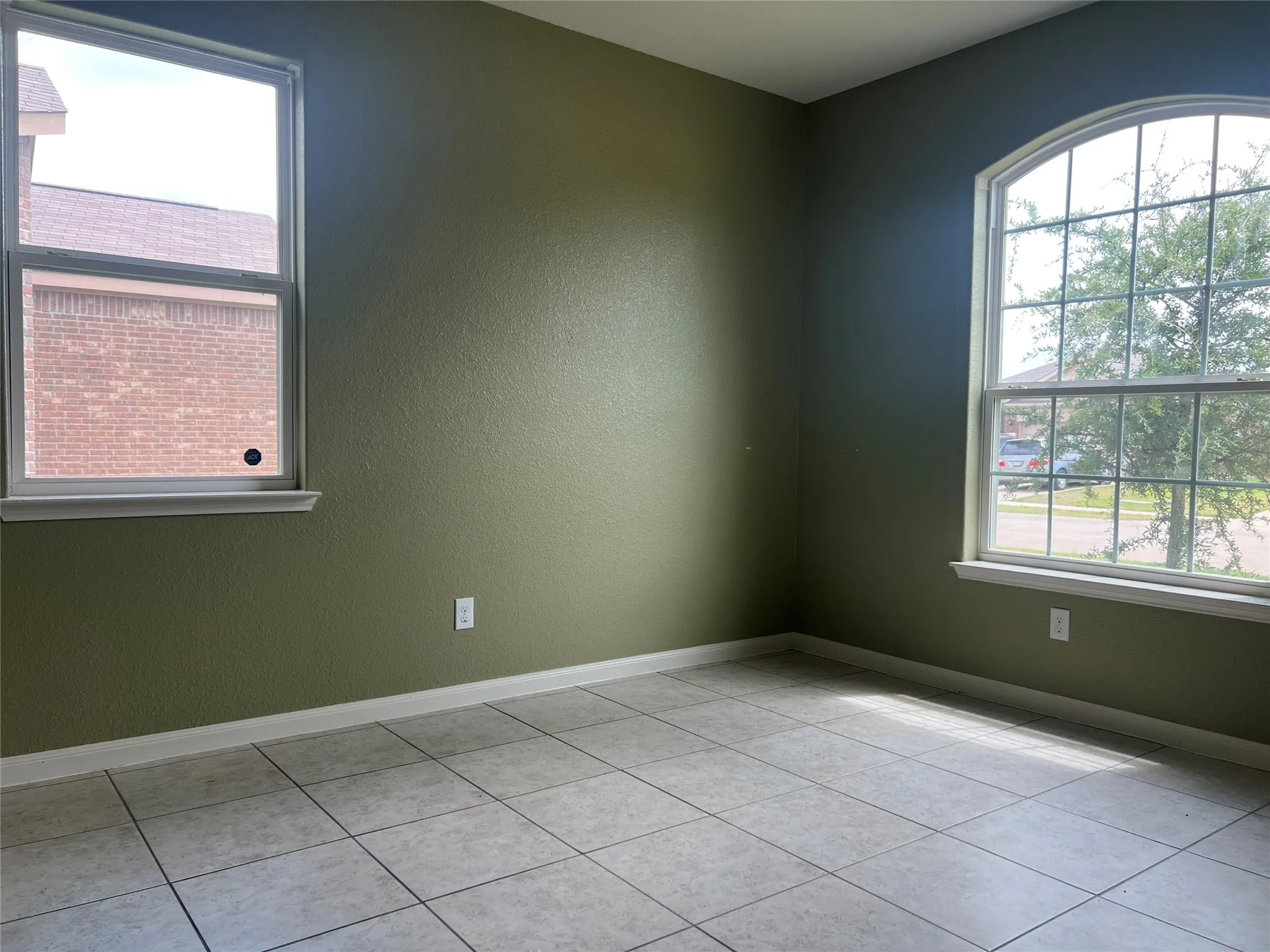 Single Family Residence For Sale in Kaufman County , 8945 Black Haw Street, Forney, Texas 75126, 3 Bedroom, 2 Bathroom, 2 Garage spaces, 1,597 Sqft, built in 2017, mls#21339867, Real Estate Agent in Forney, Homes For Sale in Kaufman county, Homes For Sale in Forney, Realtor in Forney Texas, Real Estate Brokerage Independent Realty Texas, Luminita Cordes Realtor