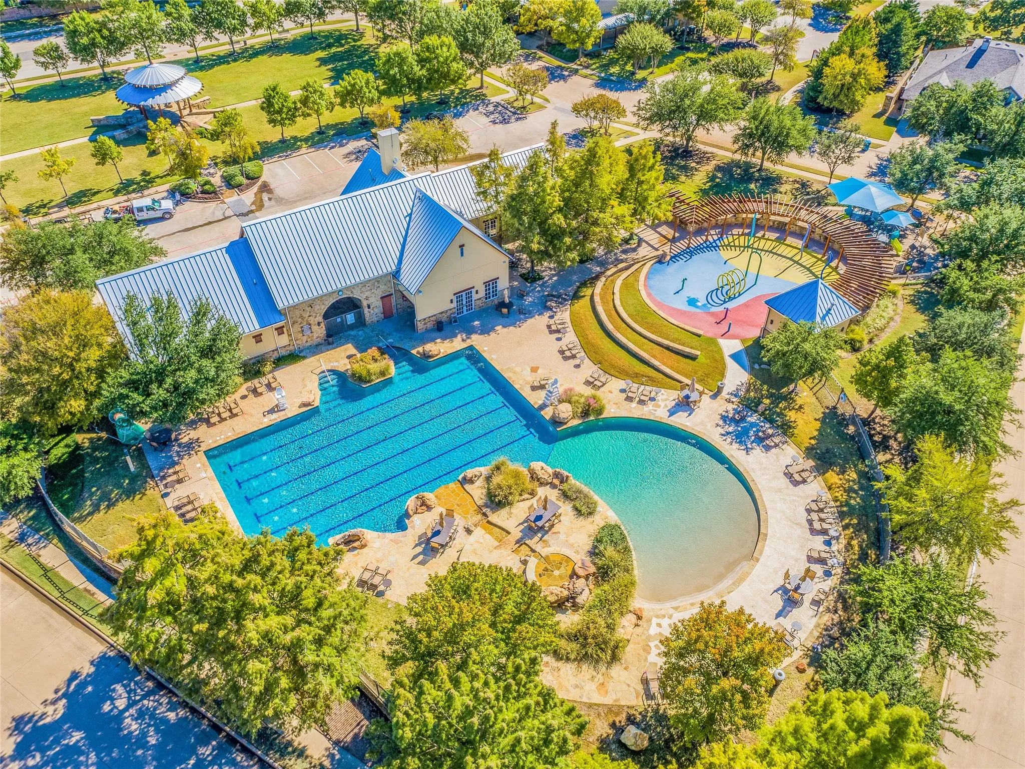 Single Family Residence For Sale in Denton County , 1237 Burnett Drive, Lantana, Texas 76226, 4 Bedroom, 3 Bathroom, 2 Garage spaces, 2,823 Sqft, built in 2007, mls#21341381, Real Estate Agent in Lantana, Homes For Sale in Denton county, Homes For Sale in Lantana, Realtor in Lantana Texas, Real Estate Brokerage Independent Realty Texas, Luminita Cordes Realtor