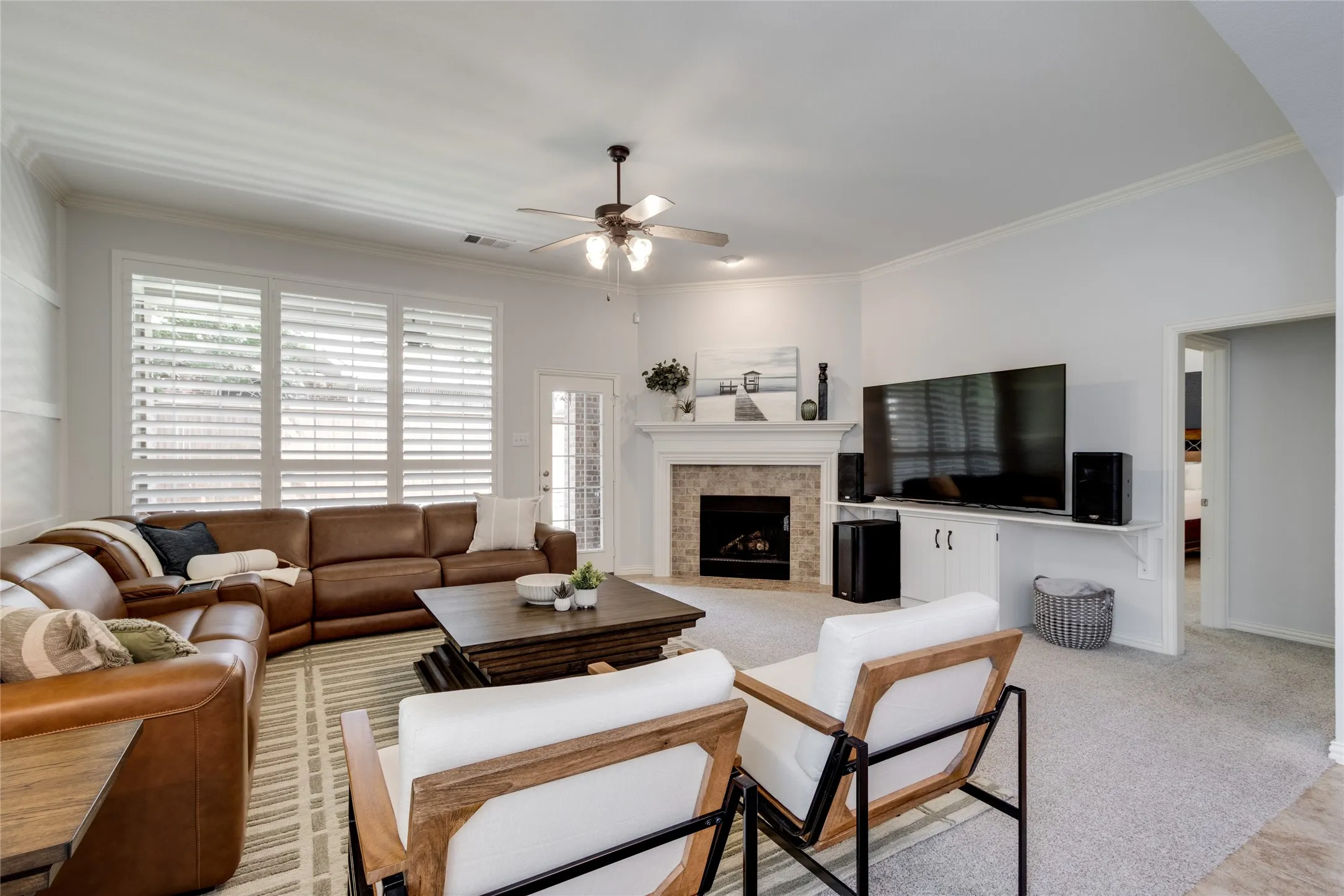 Single Family Residence For Sale in Denton County , 1237 Burnett Drive, Lantana, Texas 76226, 4 Bedroom, 3 Bathroom, 2 Garage spaces, 2,823 Sqft, built in 2007, mls#21341381, Real Estate Agent in Lantana, Homes For Sale in Denton county, Homes For Sale in Lantana, Realtor in Lantana Texas, Real Estate Brokerage Independent Realty Texas, Luminita Cordes Realtor