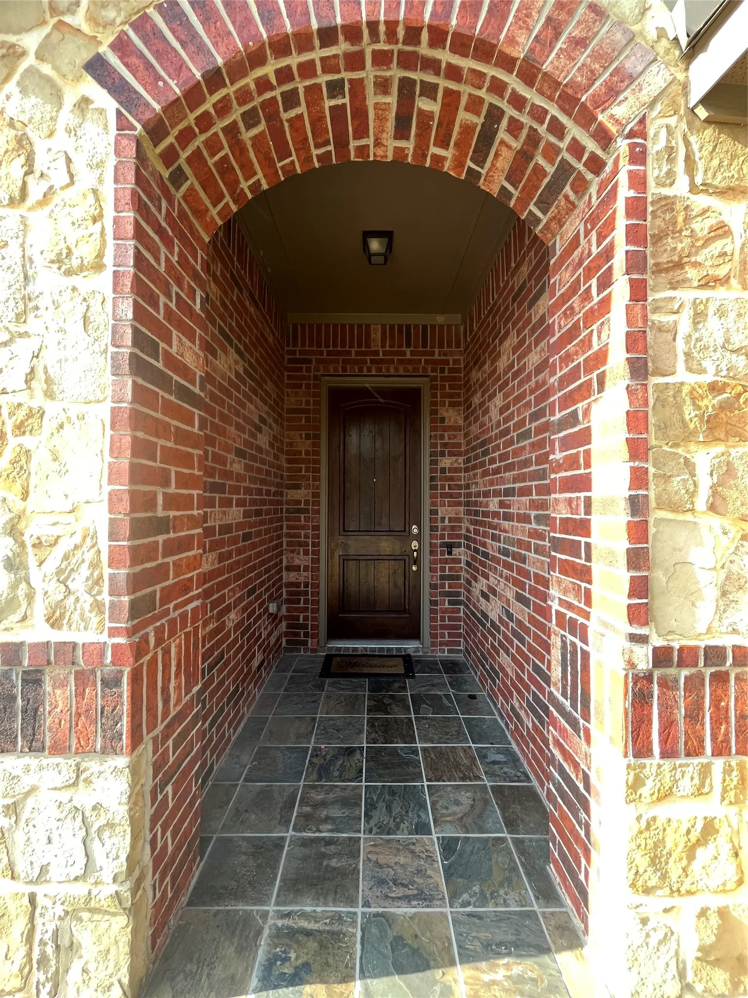 Single Family Residence For Sale in Ellis County , 348 Bessie Coleman Boulevard, Waxahachie, Texas 75165, 3 Bedroom, 2 Bathroom, 2 Garage spaces, 2,184 Sqft, built in 2017, mls#21341510, Real Estate Agent in Waxahachie, Homes For Sale in Ellis county, Homes For Sale in Waxahachie, Realtor in Waxahachie Texas, Real Estate Brokerage Independent Realty Texas, Luminita Cordes Realtor