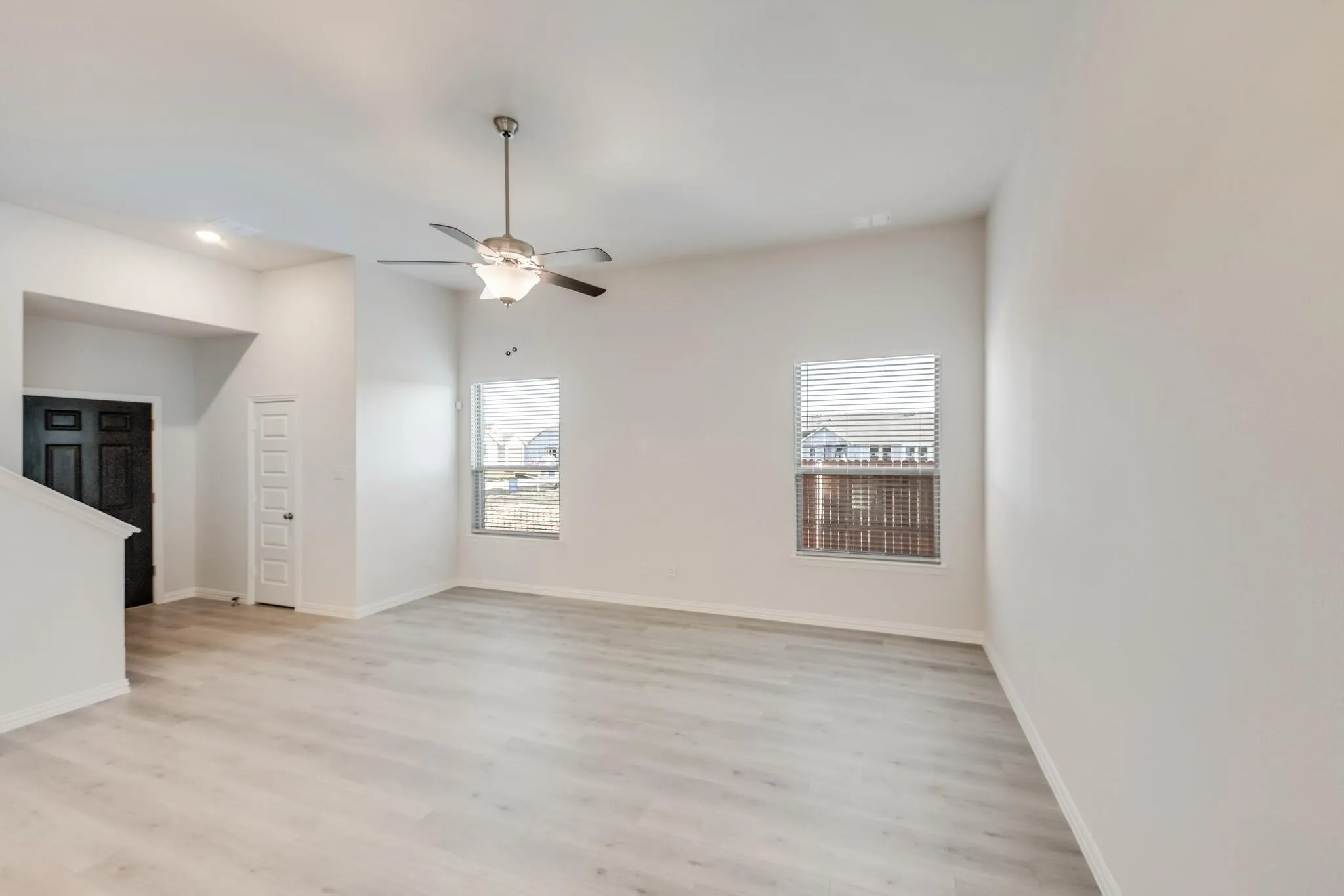 Single Family Residence For Rent in Grayson County , 1107 Mesa Street, Sherman, Texas 75090, 3 Bedroom, 3 Bathroom, 2 Garage spaces, 2,032 Sqft, built in 2023, mls#21341551, Real Estate Agent in Sherman, Homes For Rent in Grayson county, Homes For Rent in Sherman, Realtor in Sherman Texas, Real Estate Brokerage Independent Realty Texas, Luminita Cordes Realtor