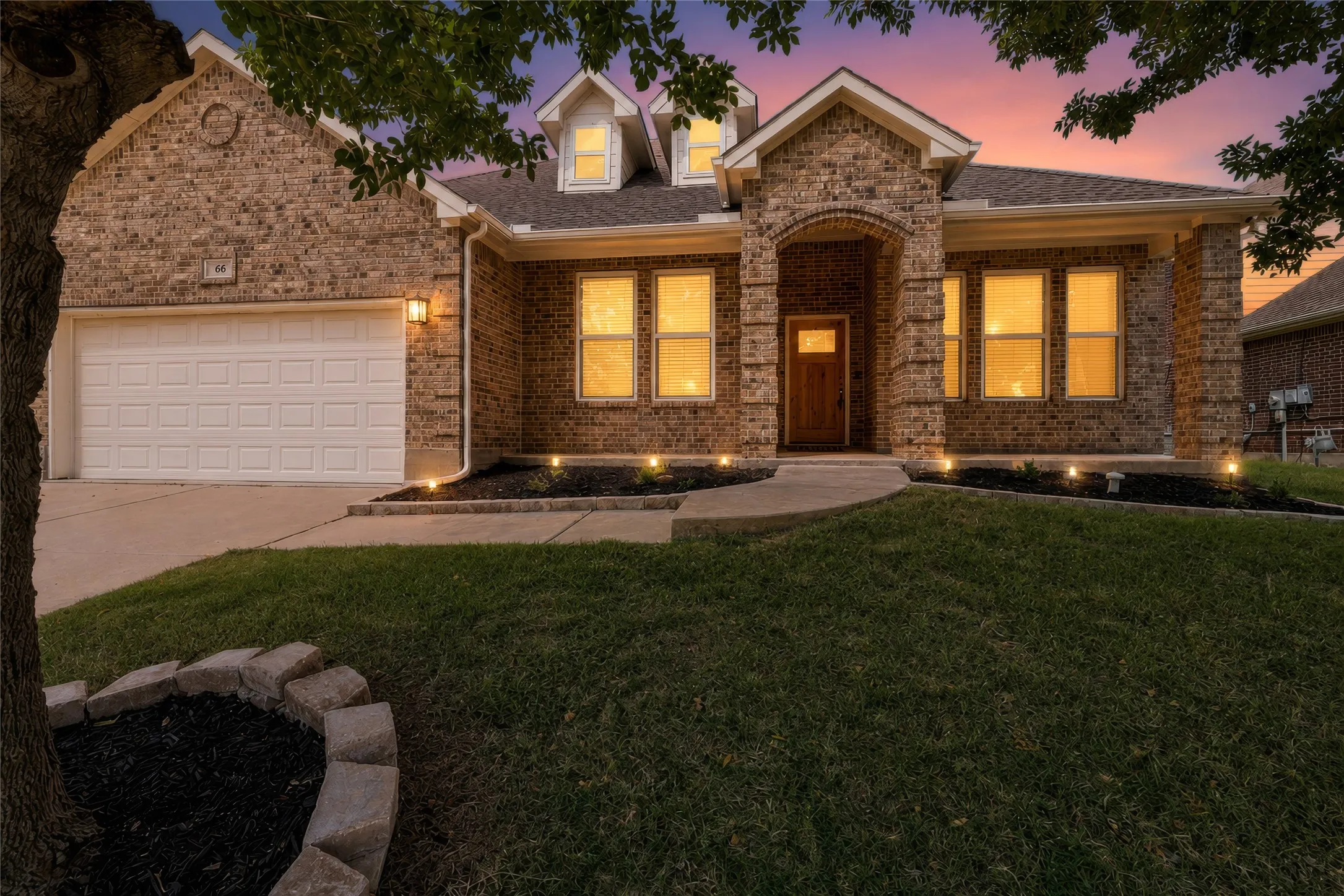 Single Family Residence For Sale in Tarrant County , 66 Lucas Lane, Edgecliff Village, Texas 76134, 4 Bedroom, 2 Bathroom, 2 Garage spaces, 2,351 Sqft, built in 2023, mls#21340243, Real Estate Agent in Edgecliff Village, Homes For Sale in Tarrant county, Homes For Sale in Edgecliff Village, Realtor in Edgecliff Village Texas, Real Estate Brokerage Independent Realty Texas, Luminita Cordes Realtor